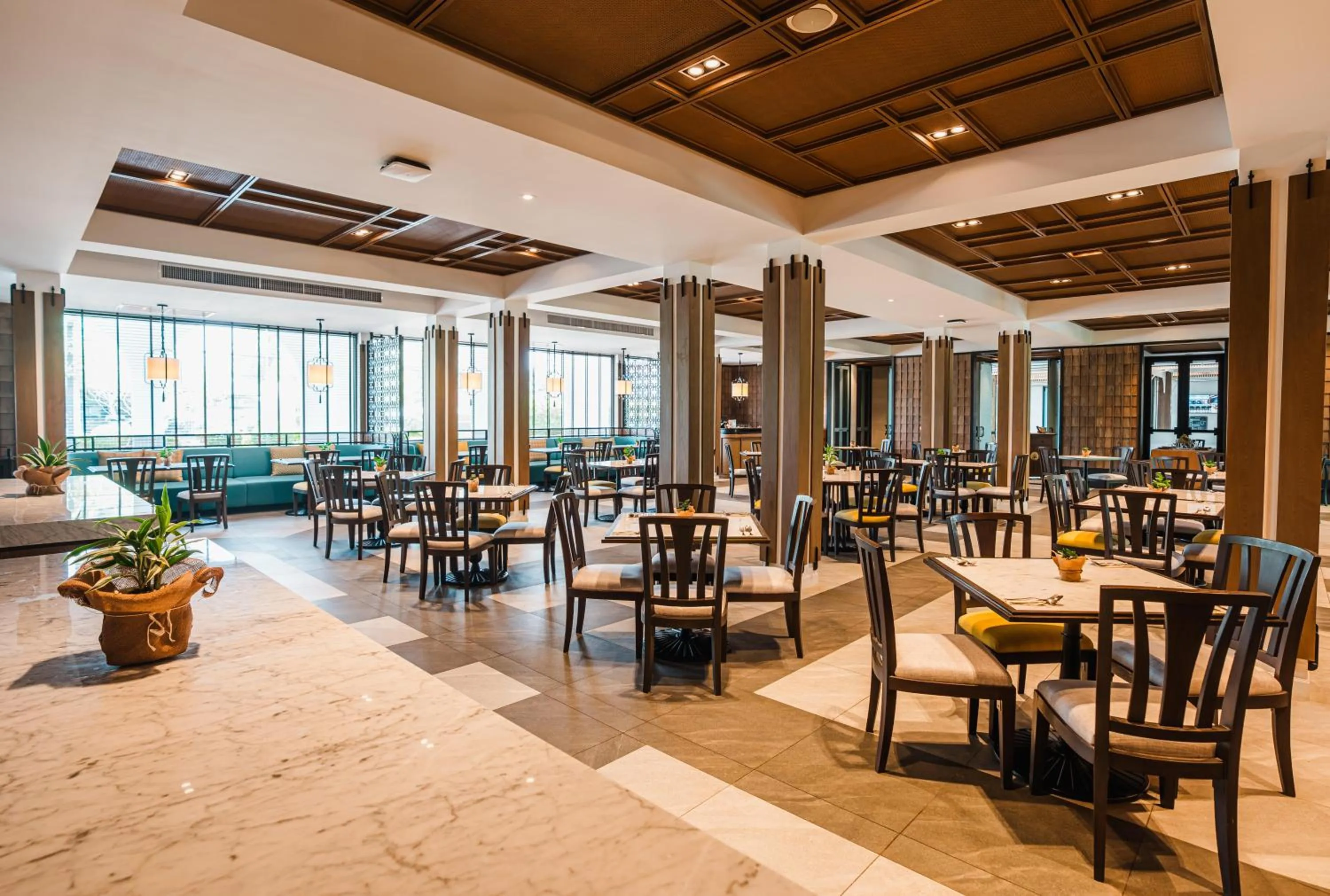 Restaurant/places to eat in Indochina Hotel