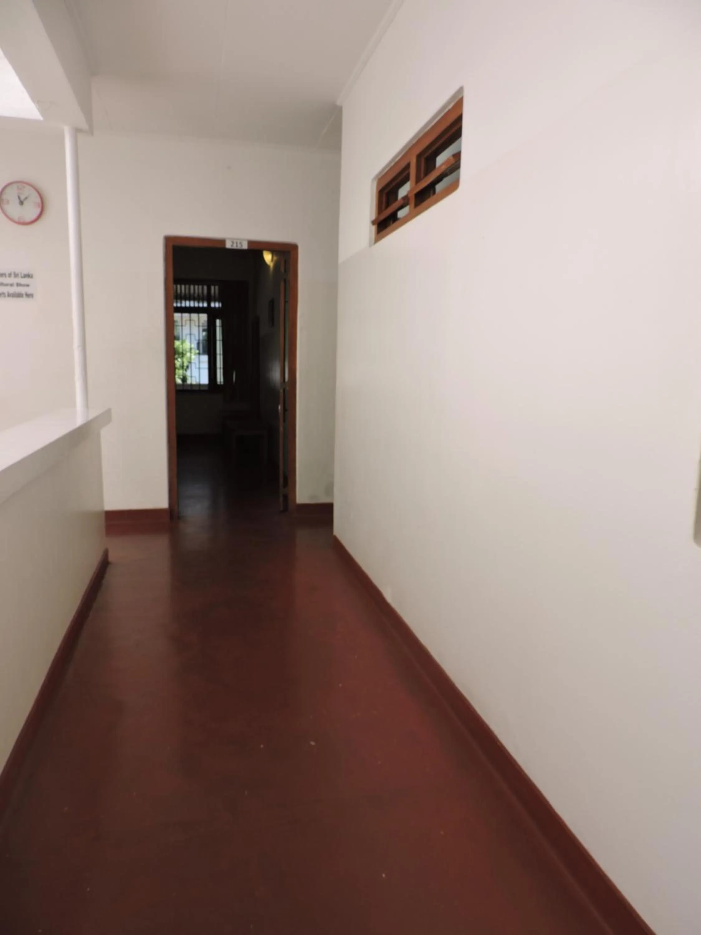 Communal lounge/ TV room in Hotel Mango Garden