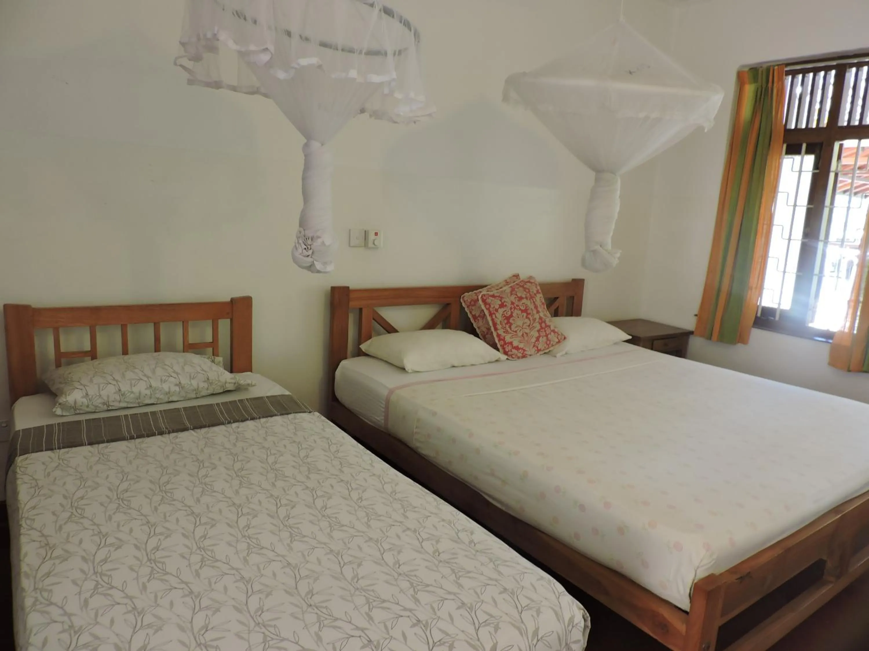 Bedroom, Bed in Hotel Mango Garden