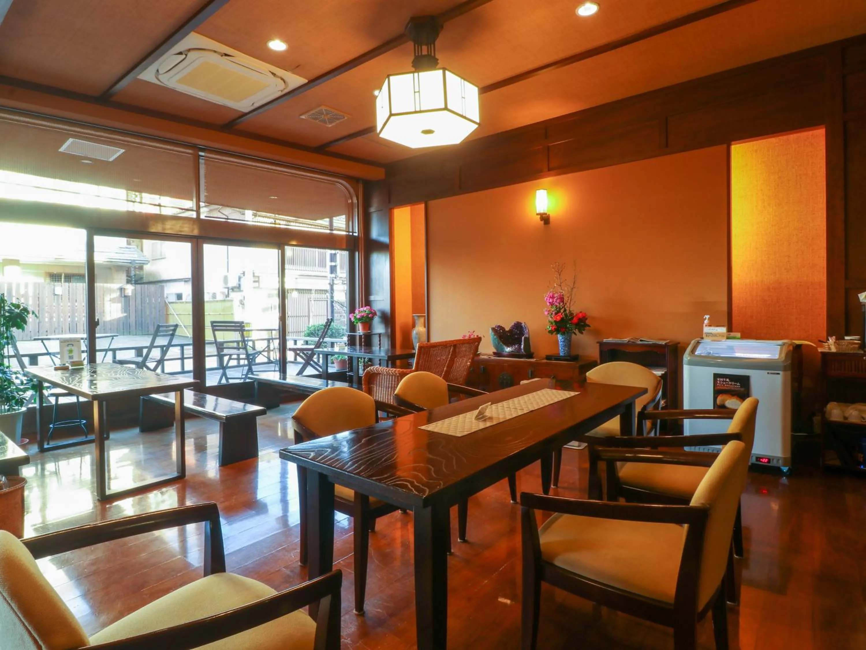 Lobby or reception in Toeikan