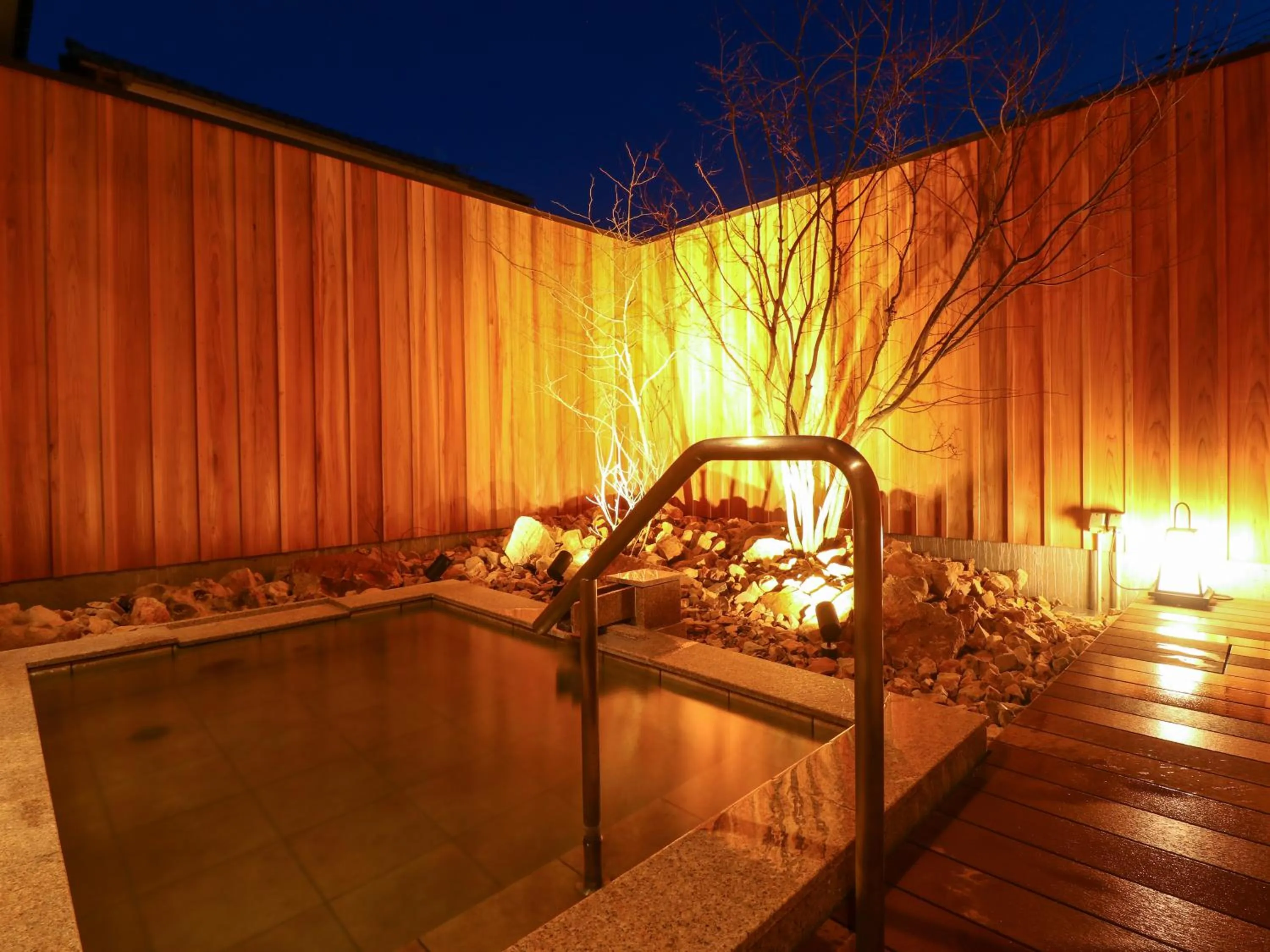Open Air Bath in Toeikan