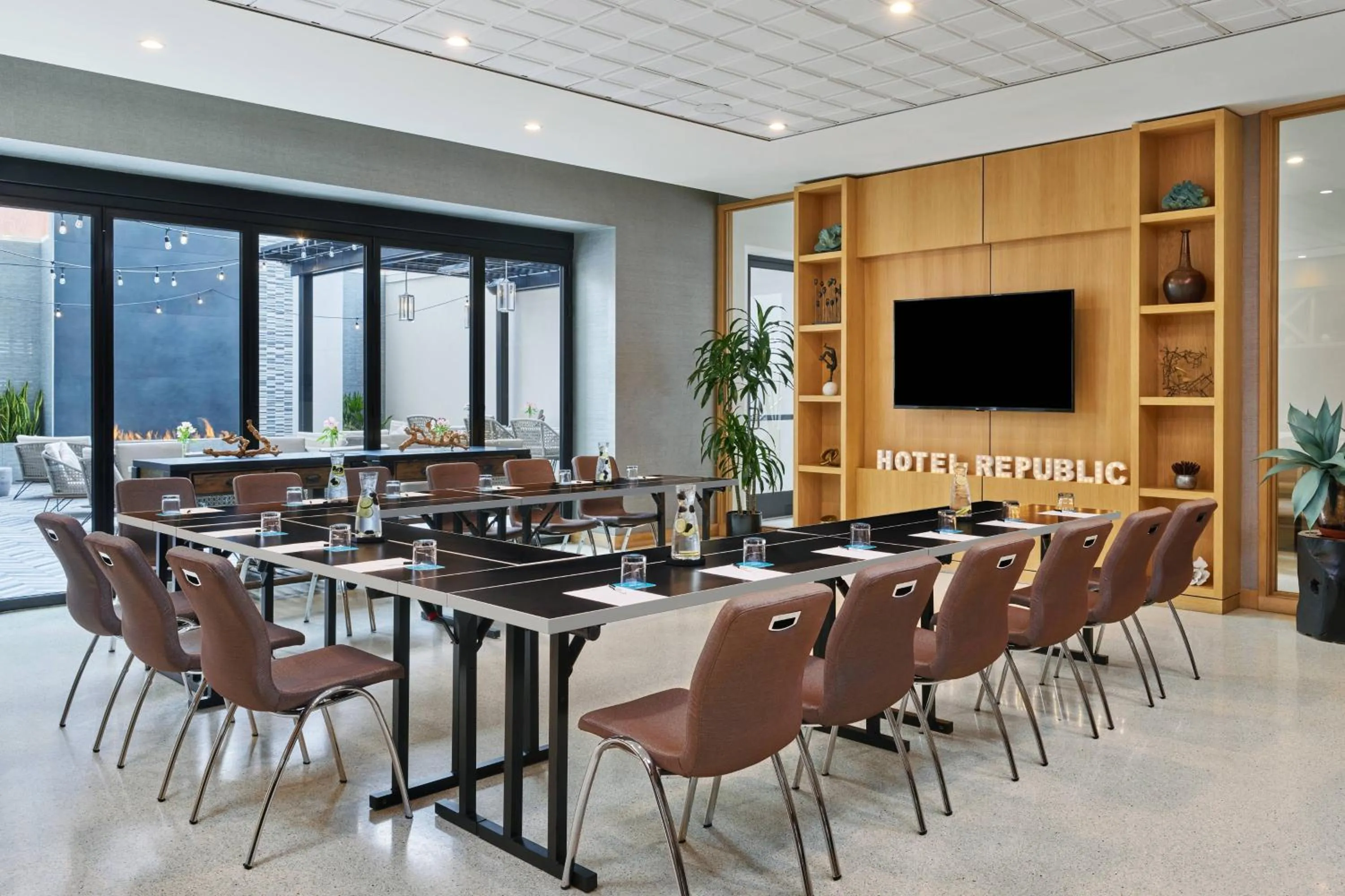 Lounge or bar in Hotel Republic San Diego, Autograph Collection