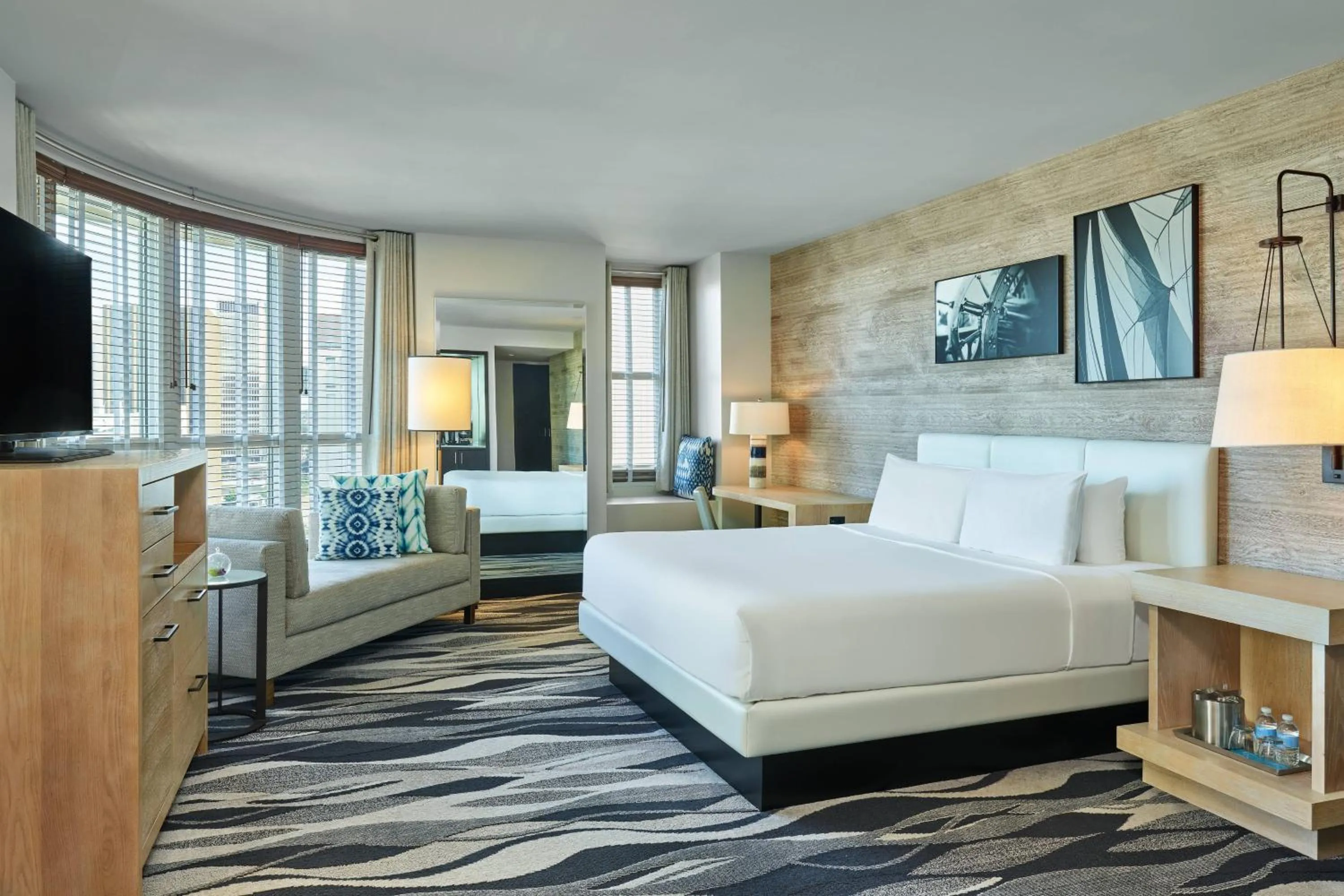 Photo of the whole room, Bed in Hotel Republic San Diego, Autograph Collection