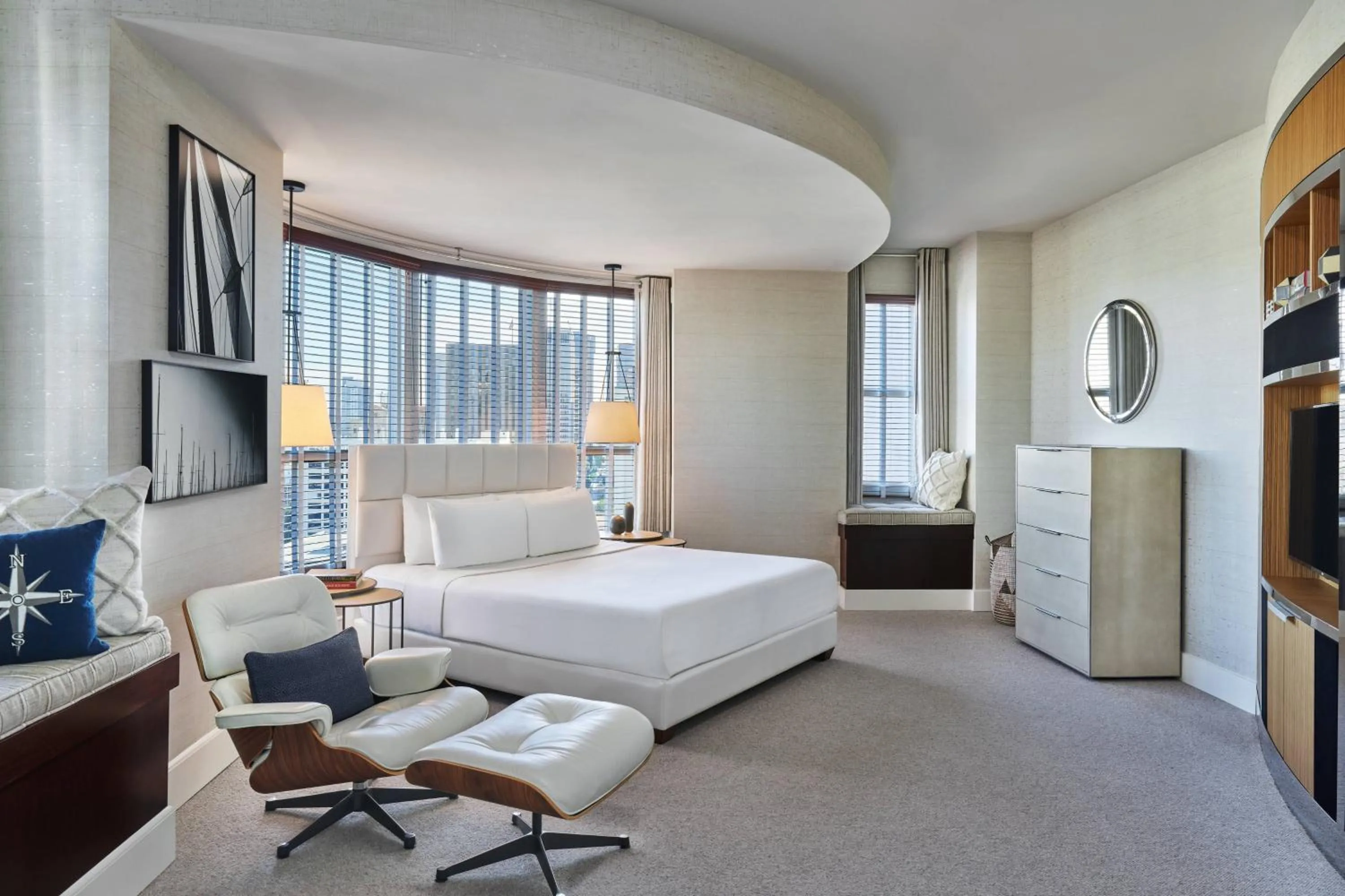 Bedroom, Bed in Hotel Republic San Diego, Autograph Collection