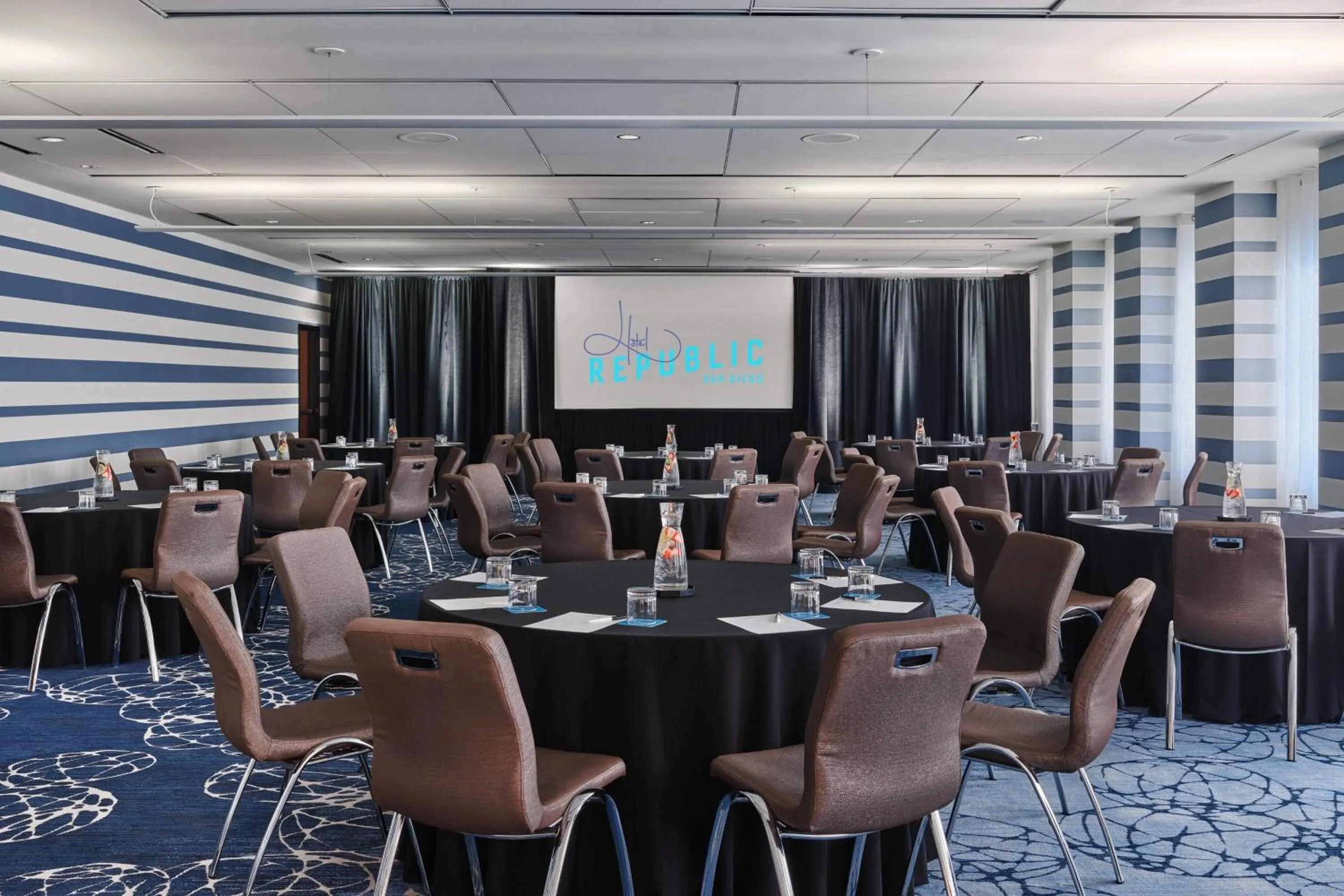 Meeting/conference room in Hotel Republic San Diego, Autograph Collection