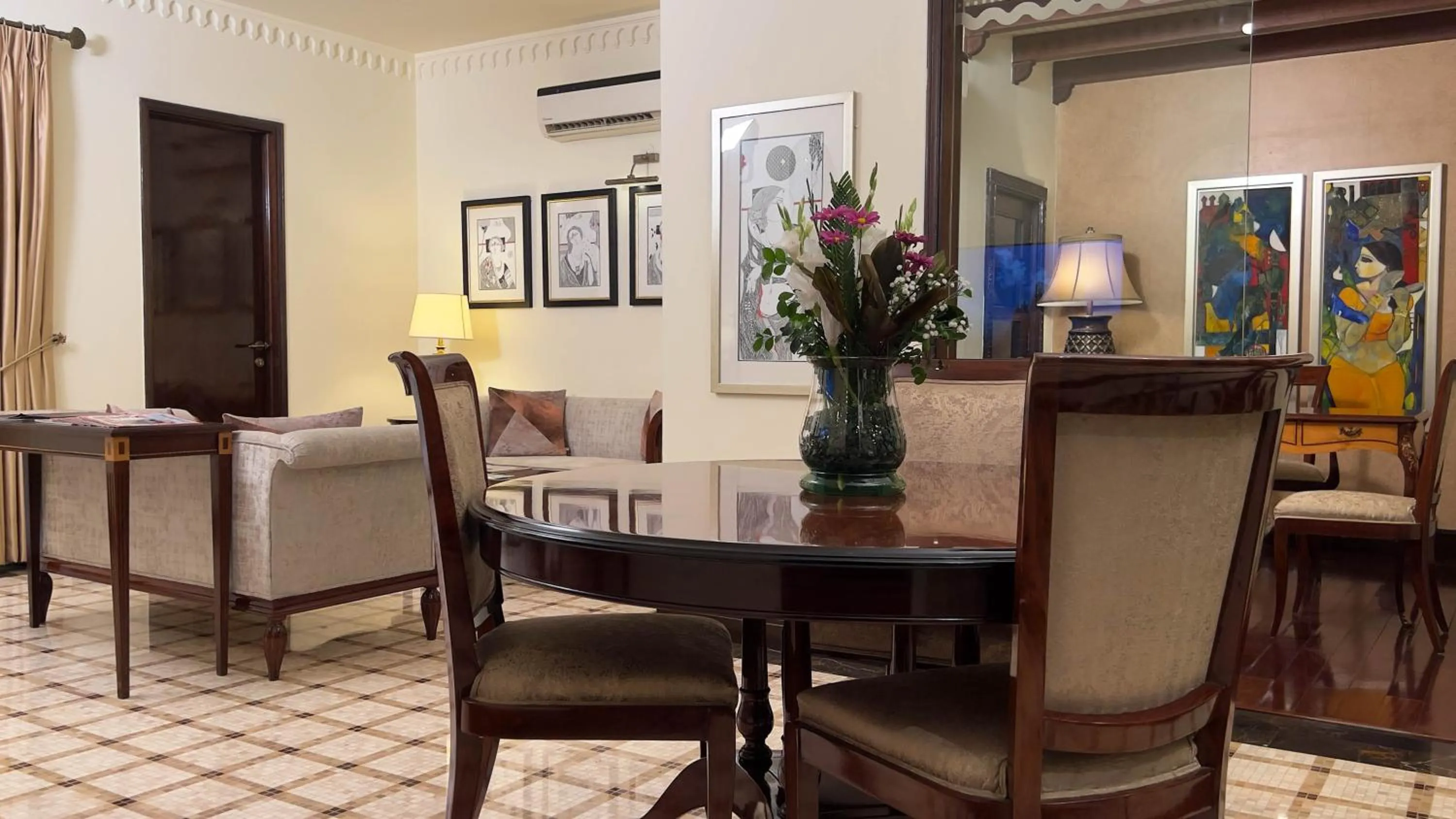 Living room in Heritage Luxury Suites All Suite Hotel