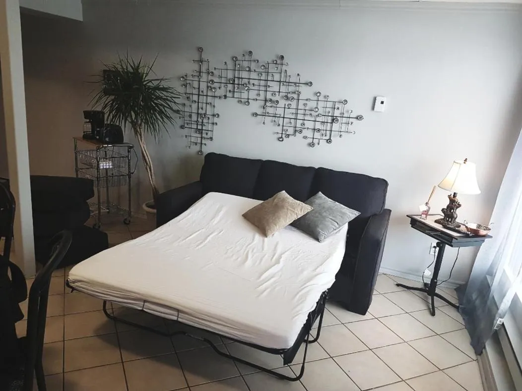 Bed in Hébergement Harvey