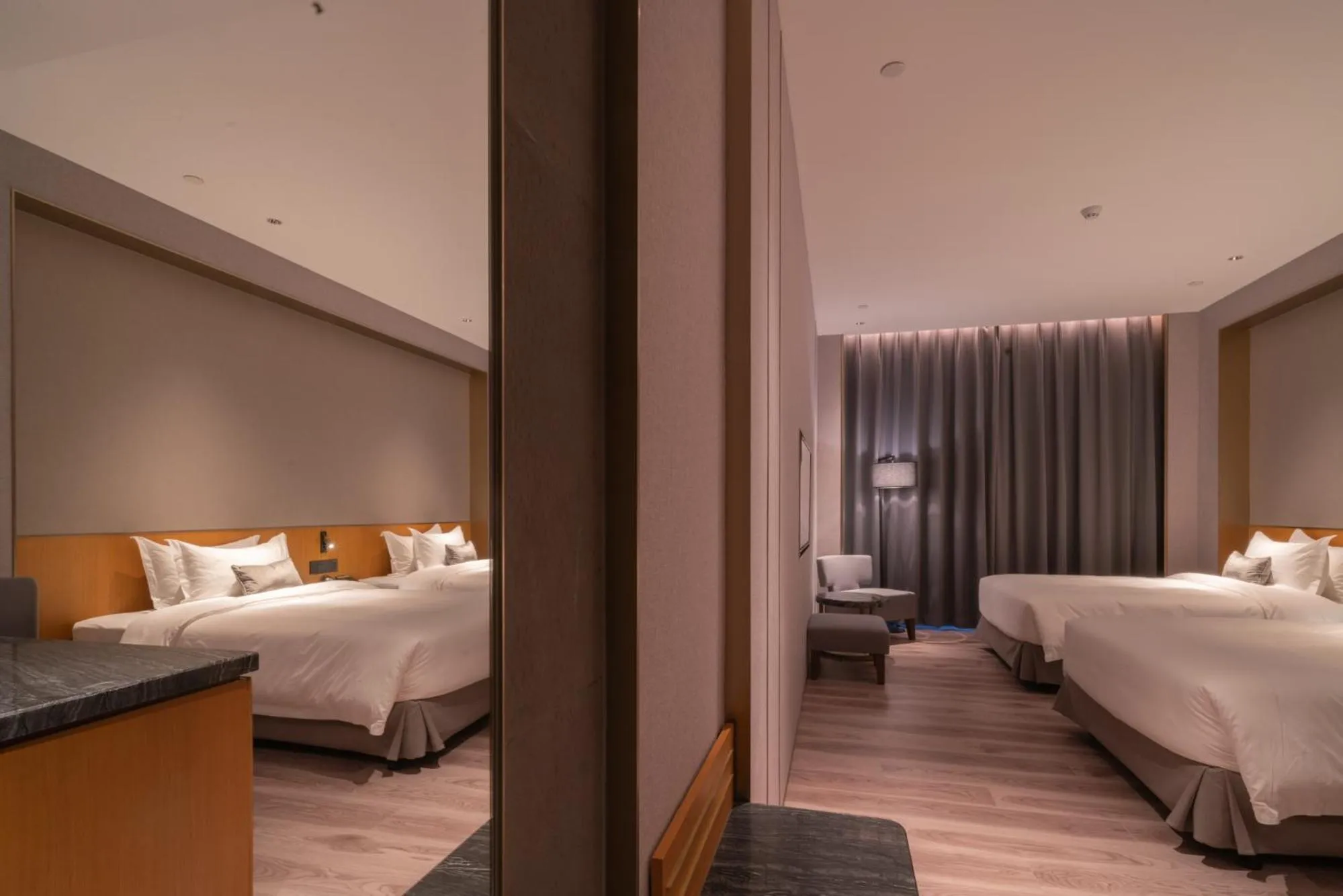 Bed in The Luzerne Hotel