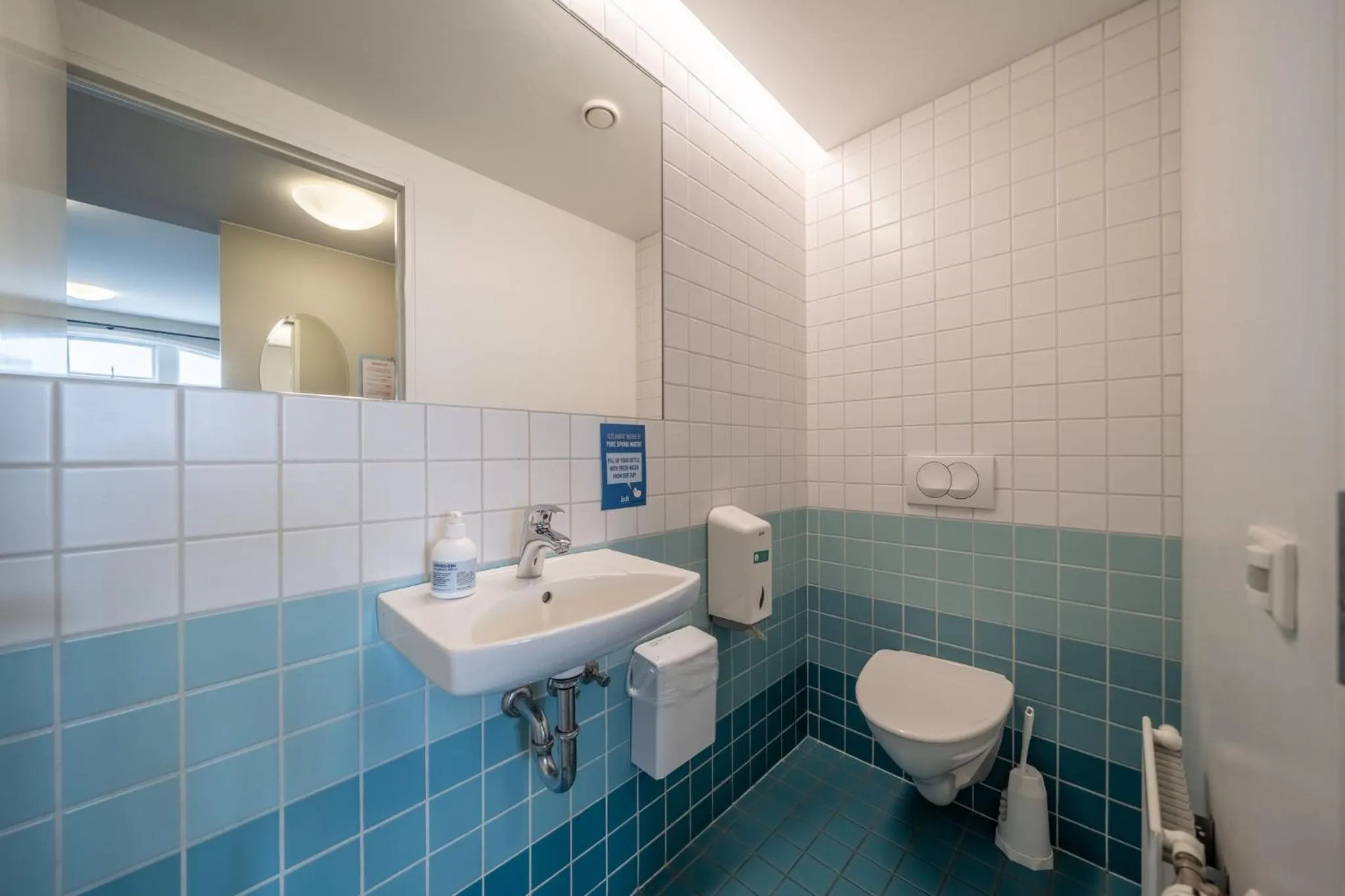 Bathroom in Loft - HI Eco Hostel