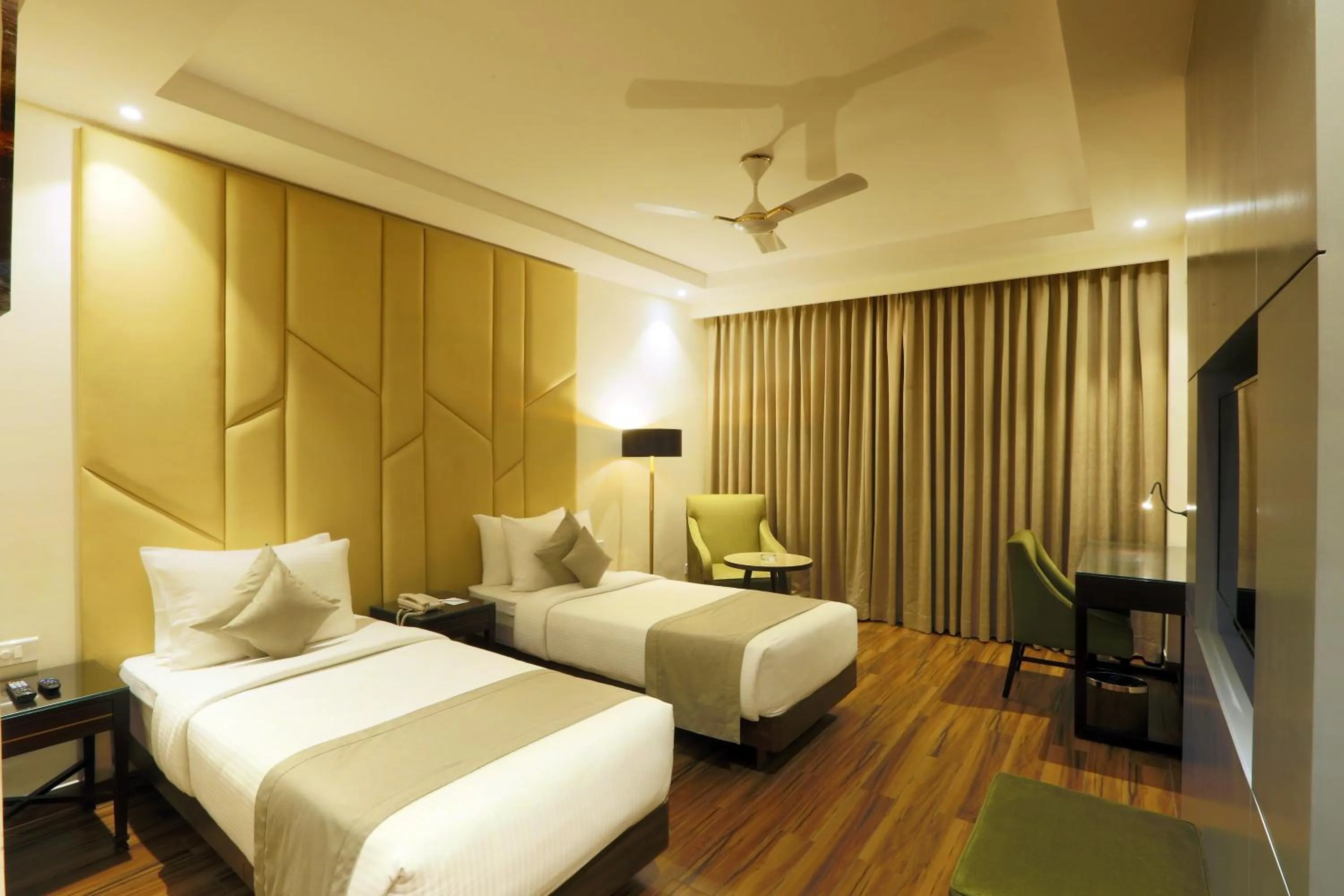 Bedroom, Bed in Resort The Lohias, Goa Candolim