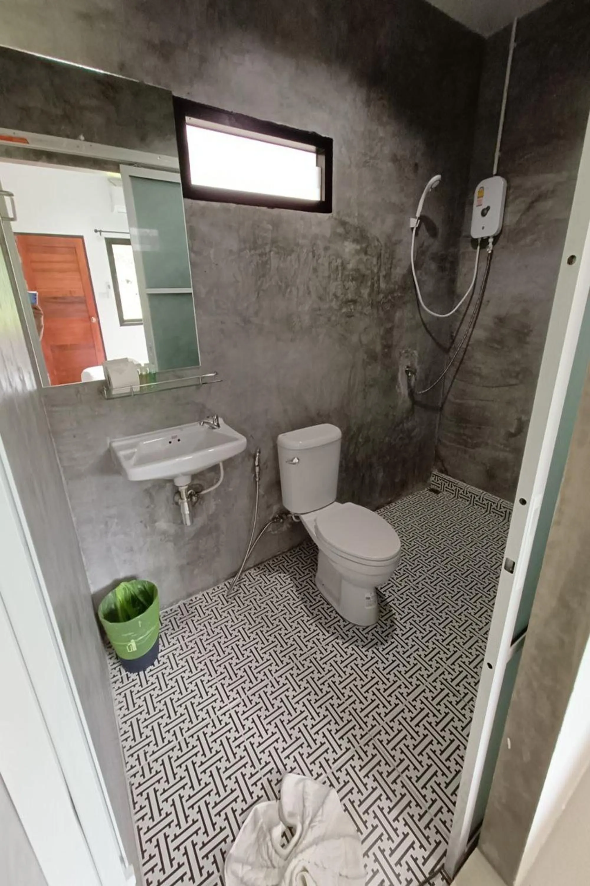 Shower in Malinee Resort