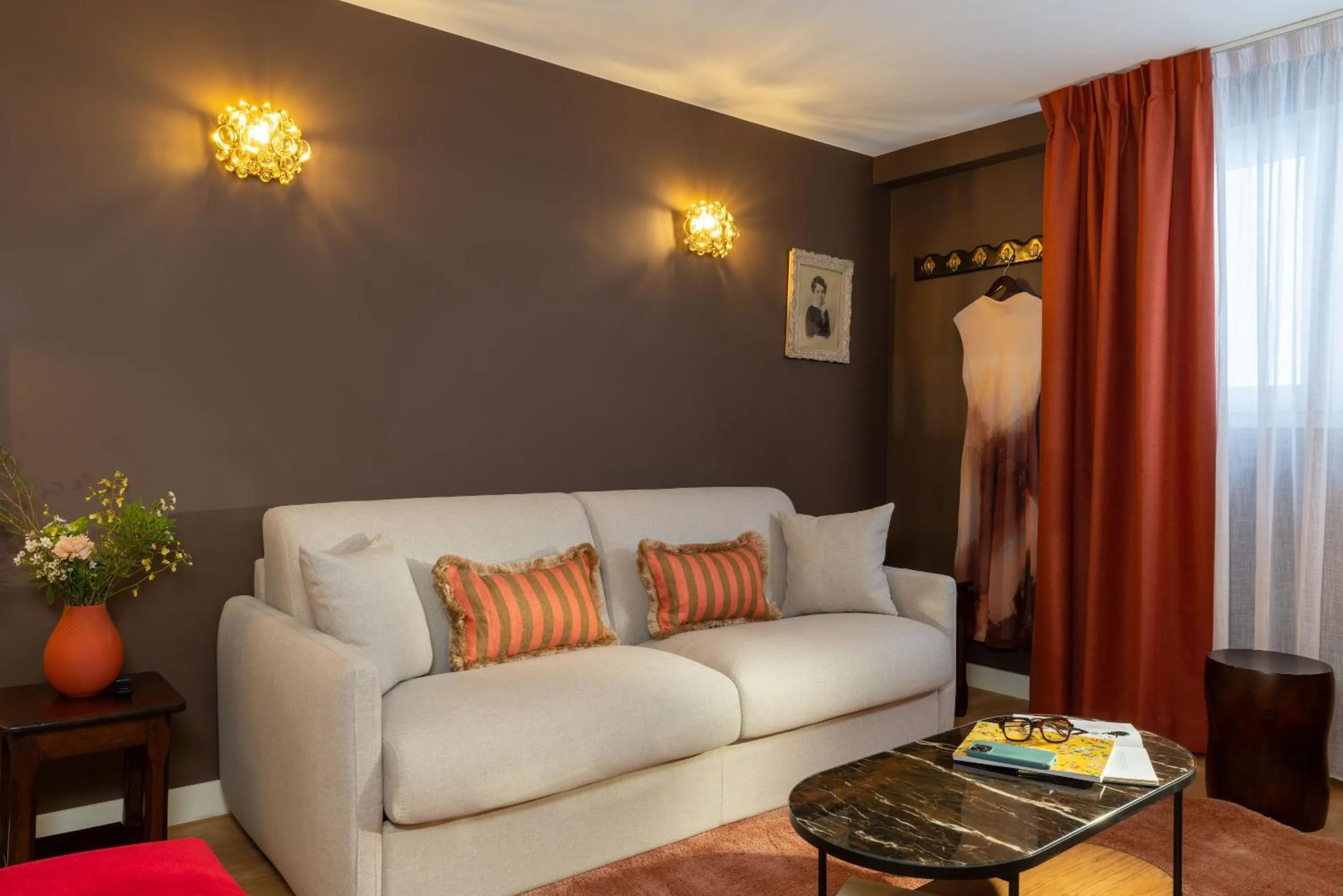 Living room in Hotel Des Deux Continents