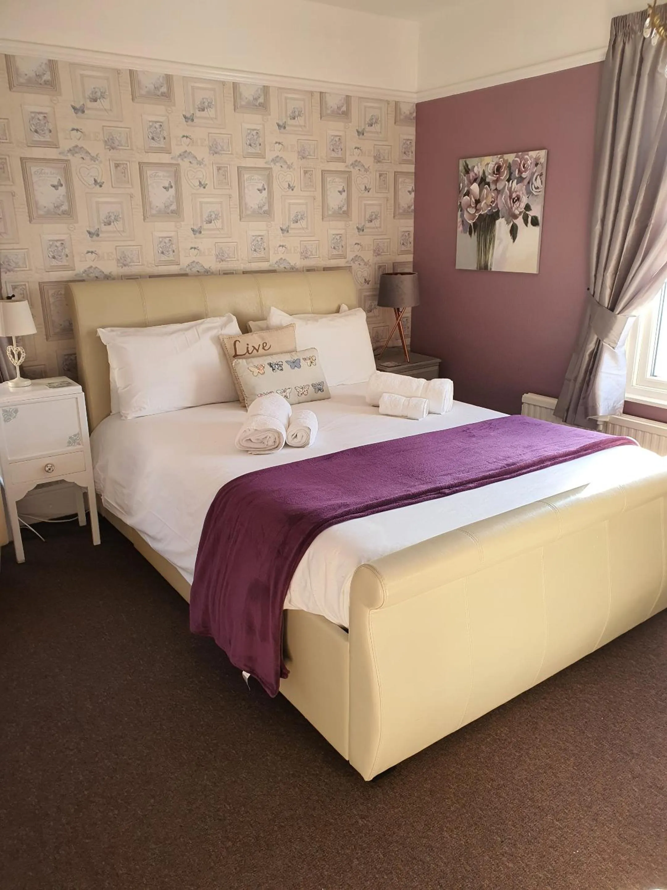 Bedroom, Bed in Hooray Henrys Sheringham