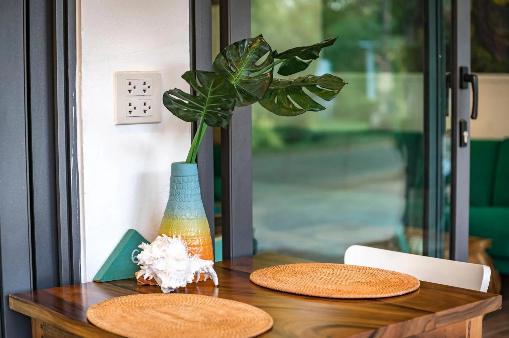 Restaurant/places to eat in By The Sea Koh Mak Boutique Guesthouse