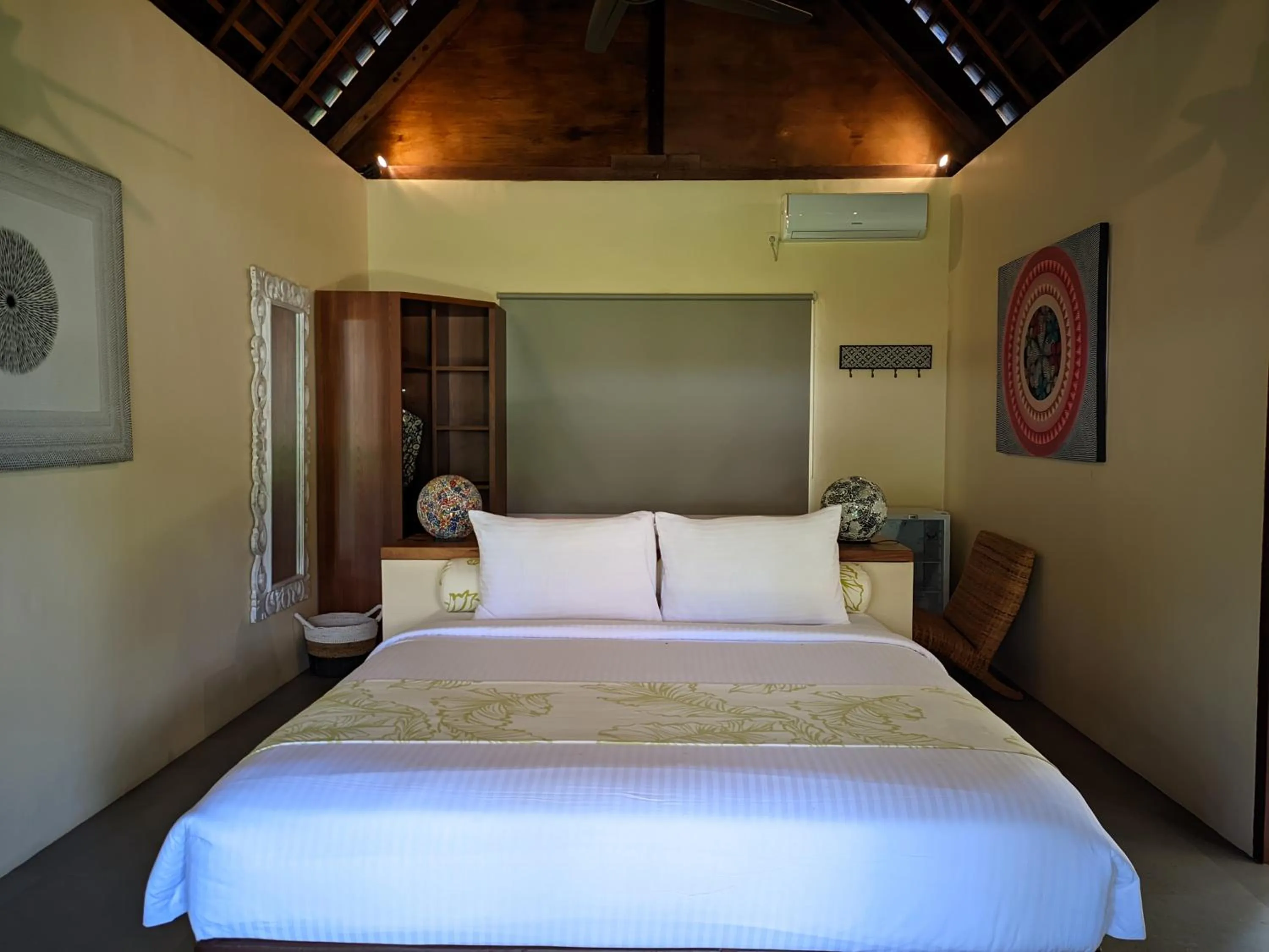 Bed in The Club Villas Lombok