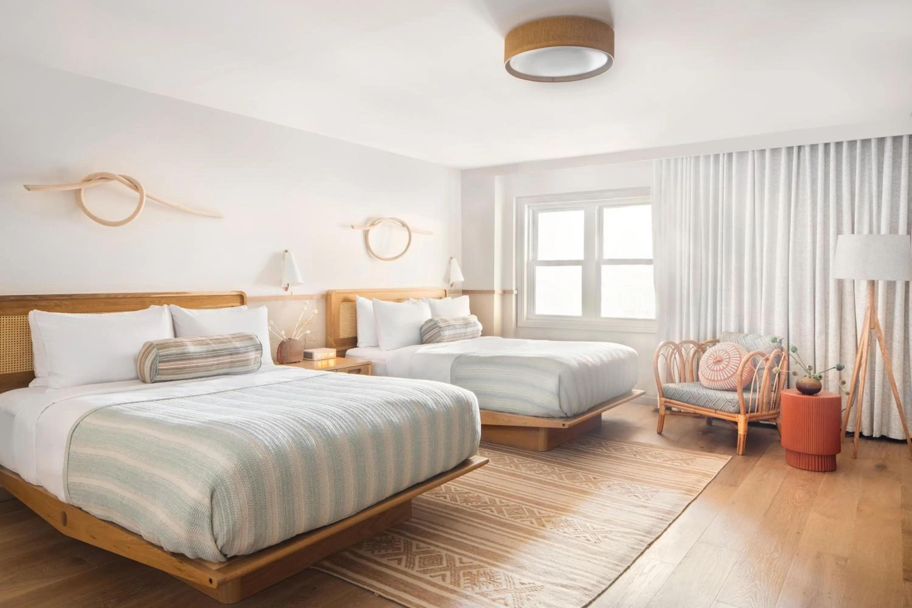 Photo of the whole room, Bed in The Ryder Hotel