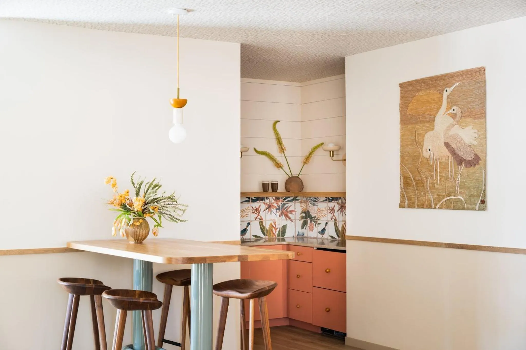 Photo of the whole room in The Ryder Hotel