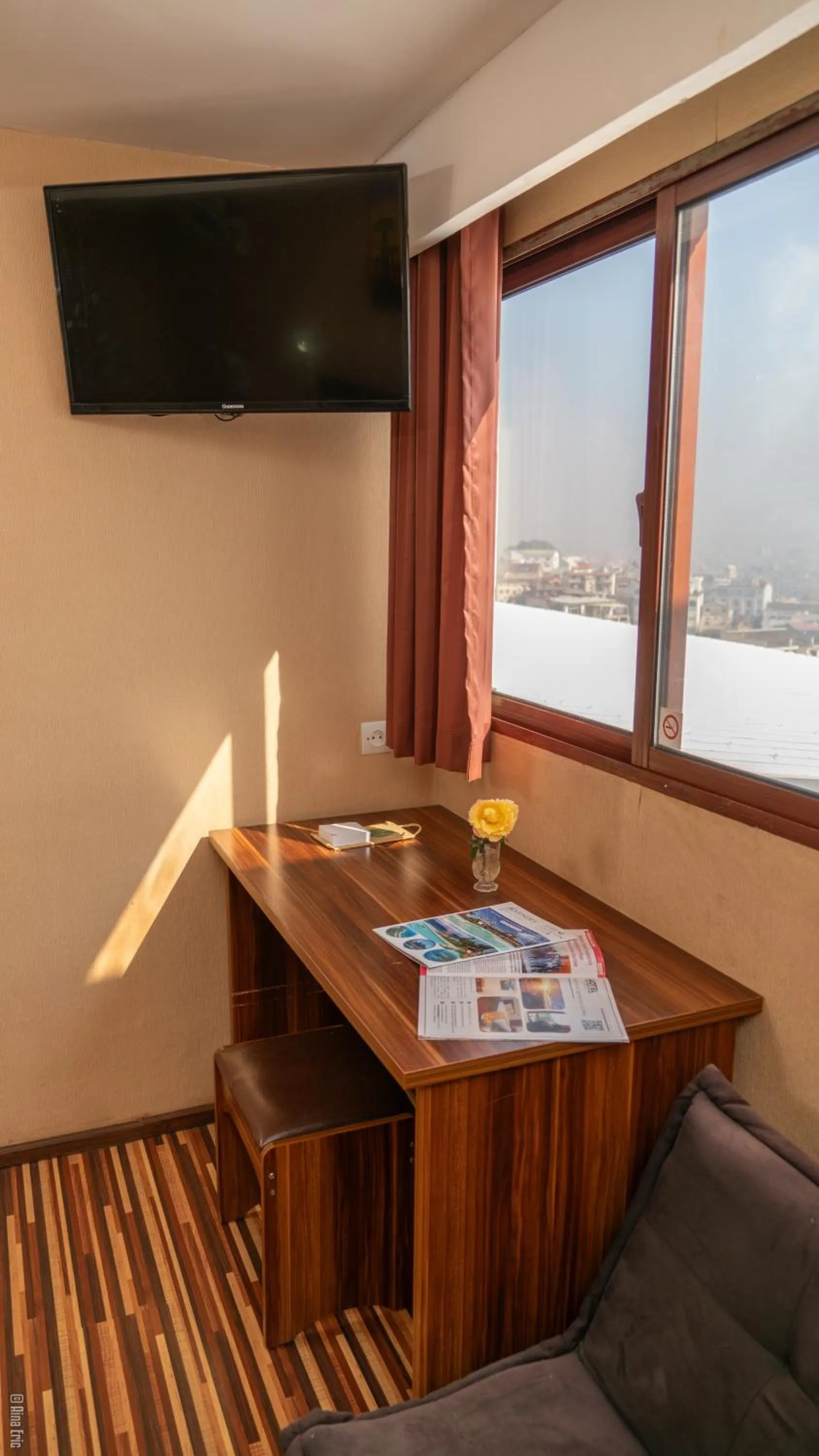 Seating area in Hotel Le Pousse Pousse