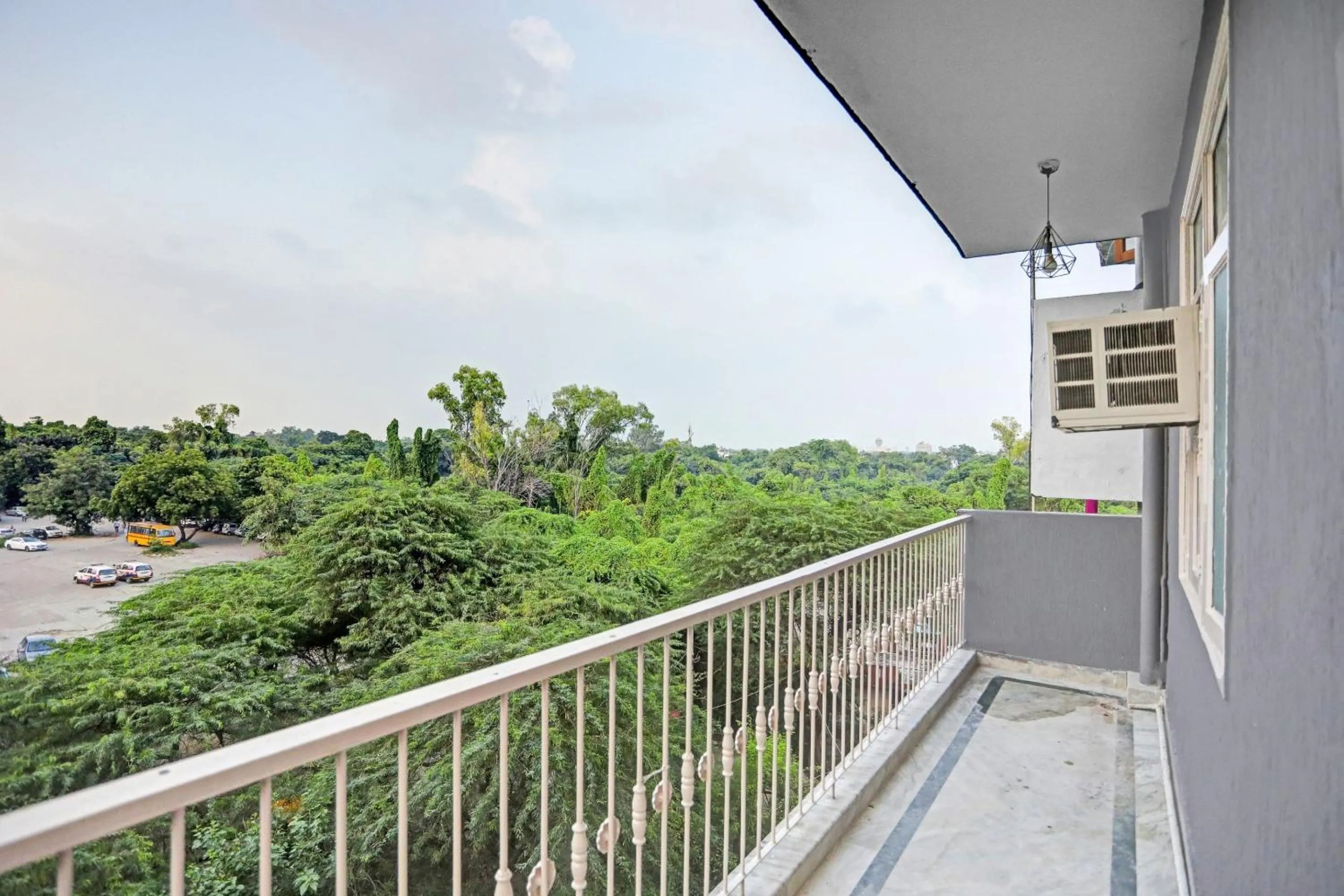 Facade/entrance in Hotel O The Premium Villa