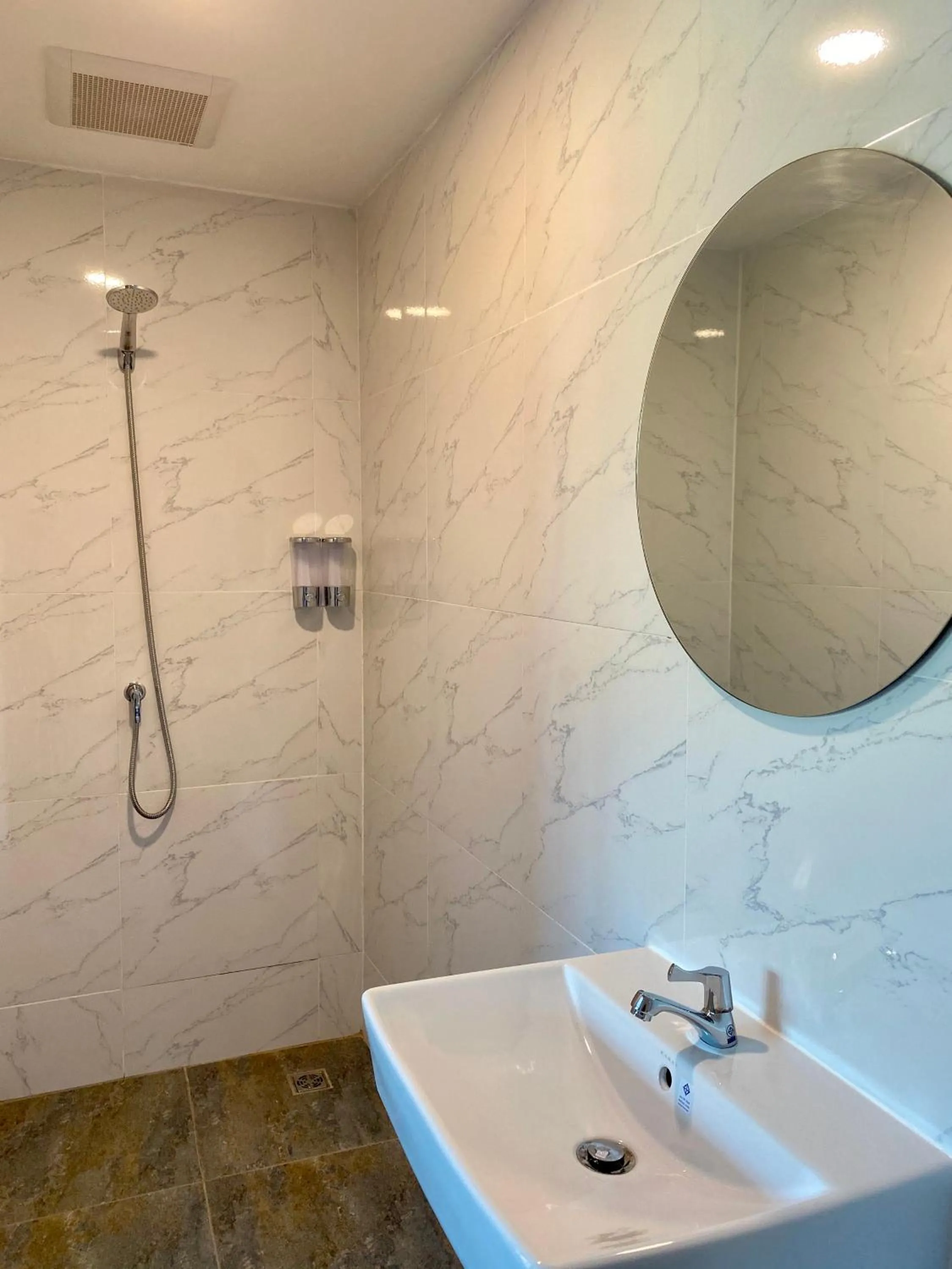 Bathroom in Blue Aura Pool Villa