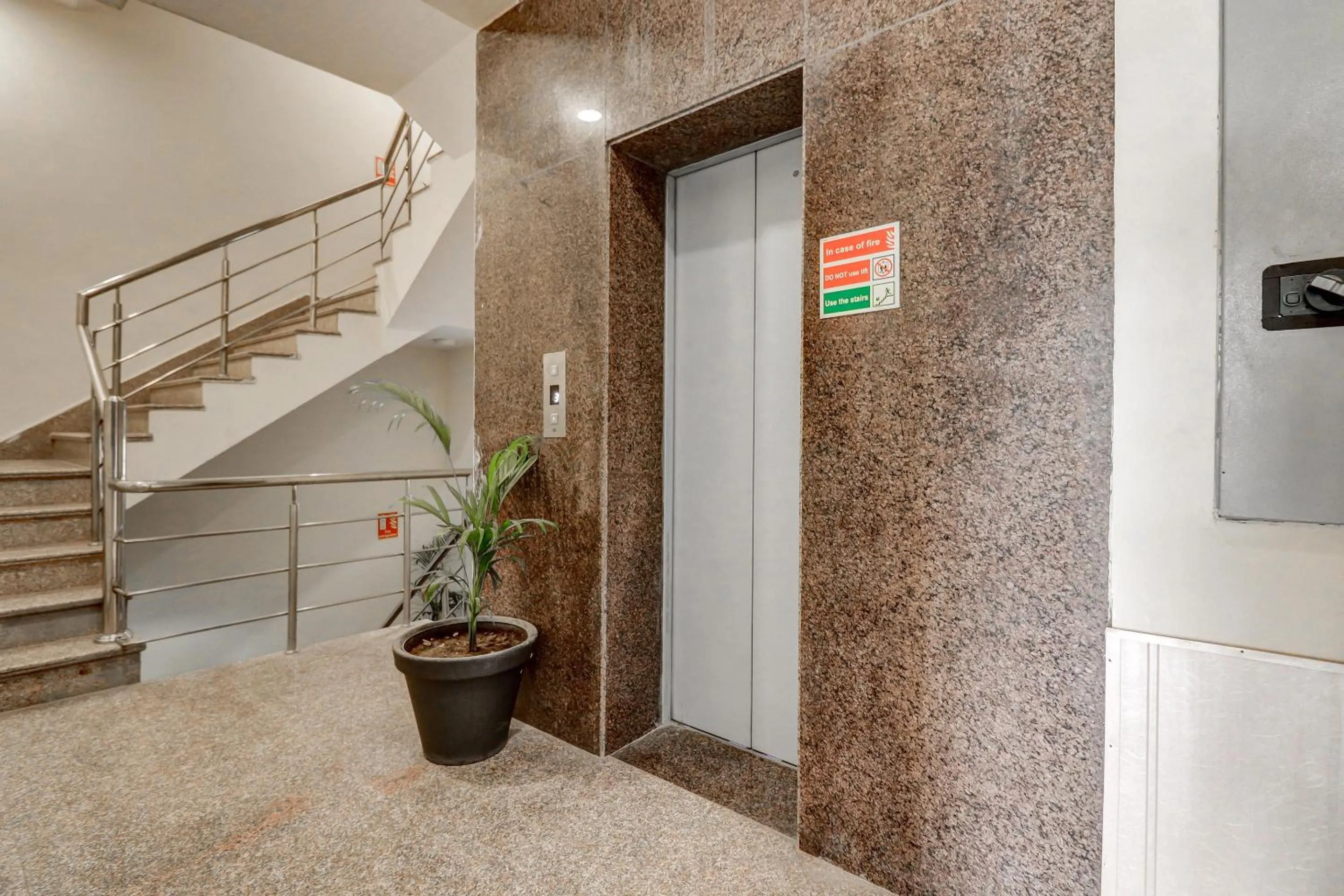 Facade/entrance in Hotel O Sapphire Near Omaxe Gurgaon Mall