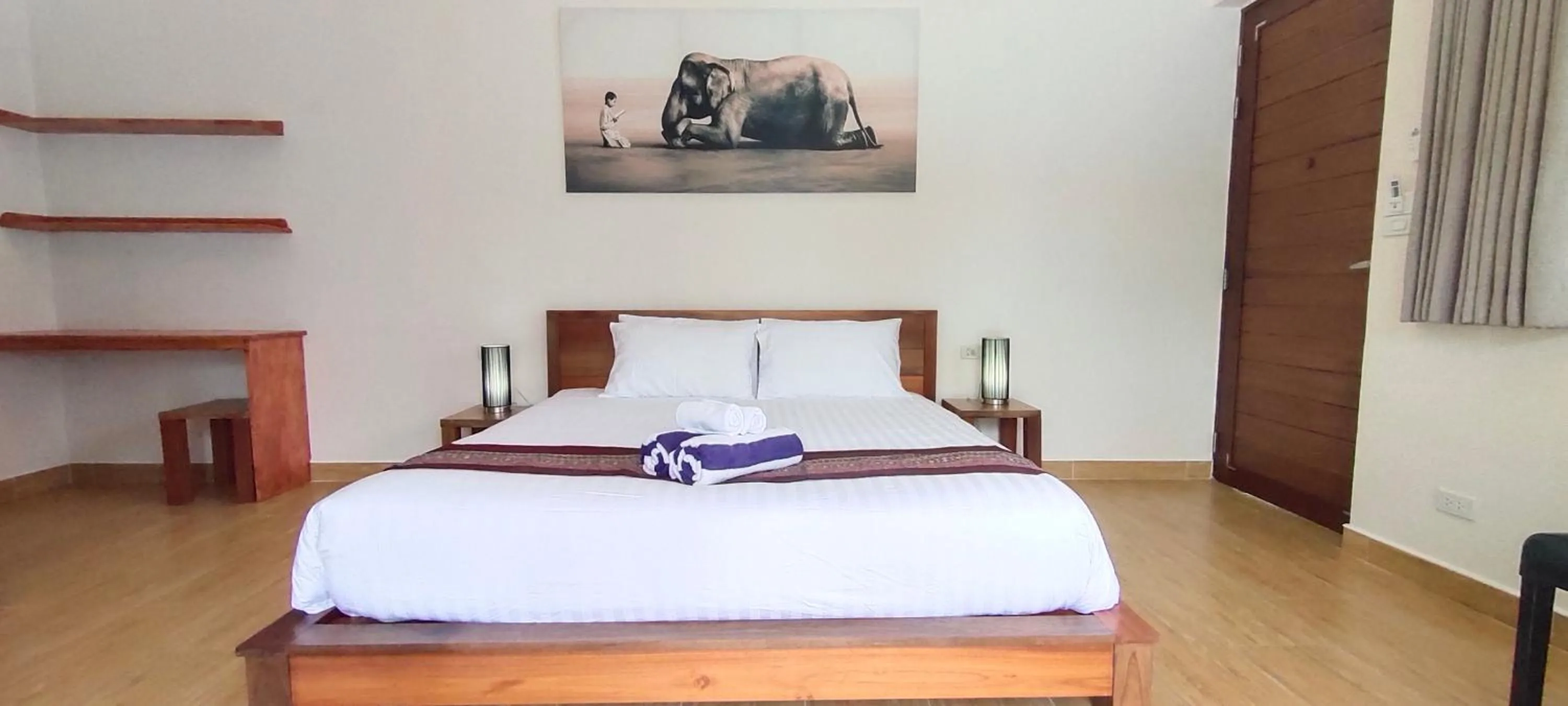 King Room with Garden View in Le Grand Bleu Hotel