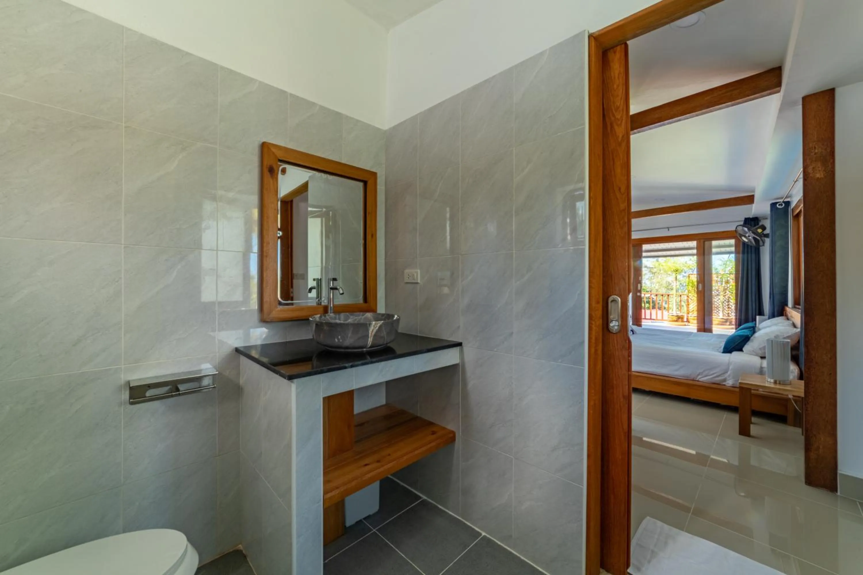 Bed in Le Grand Bleu Hotel