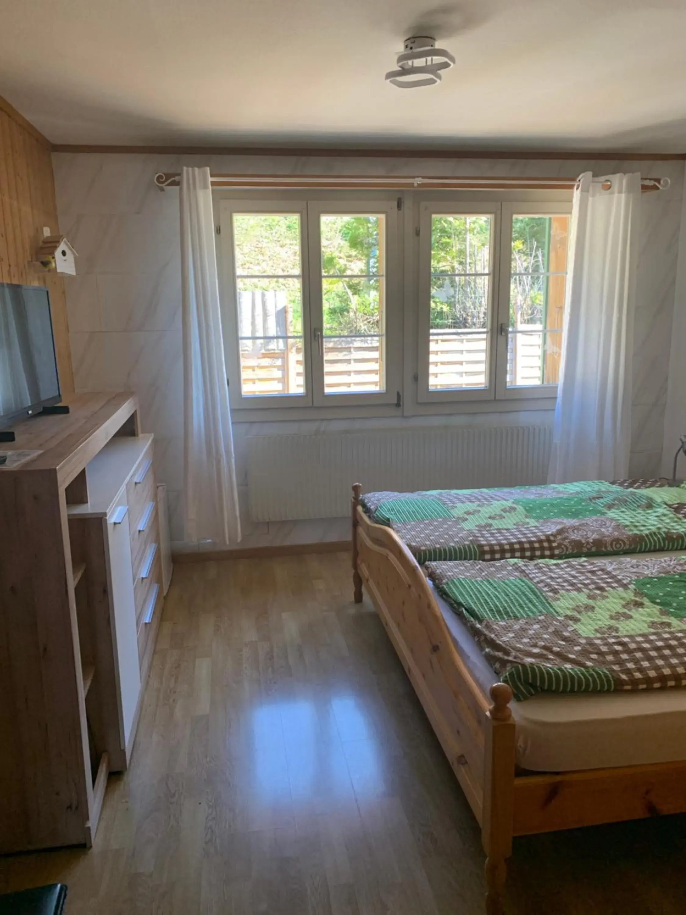 Double Room with Mountain View - single occupancy in Hotel Rössli Double Room with Mountain View - single occupancy in Hotel Rössli