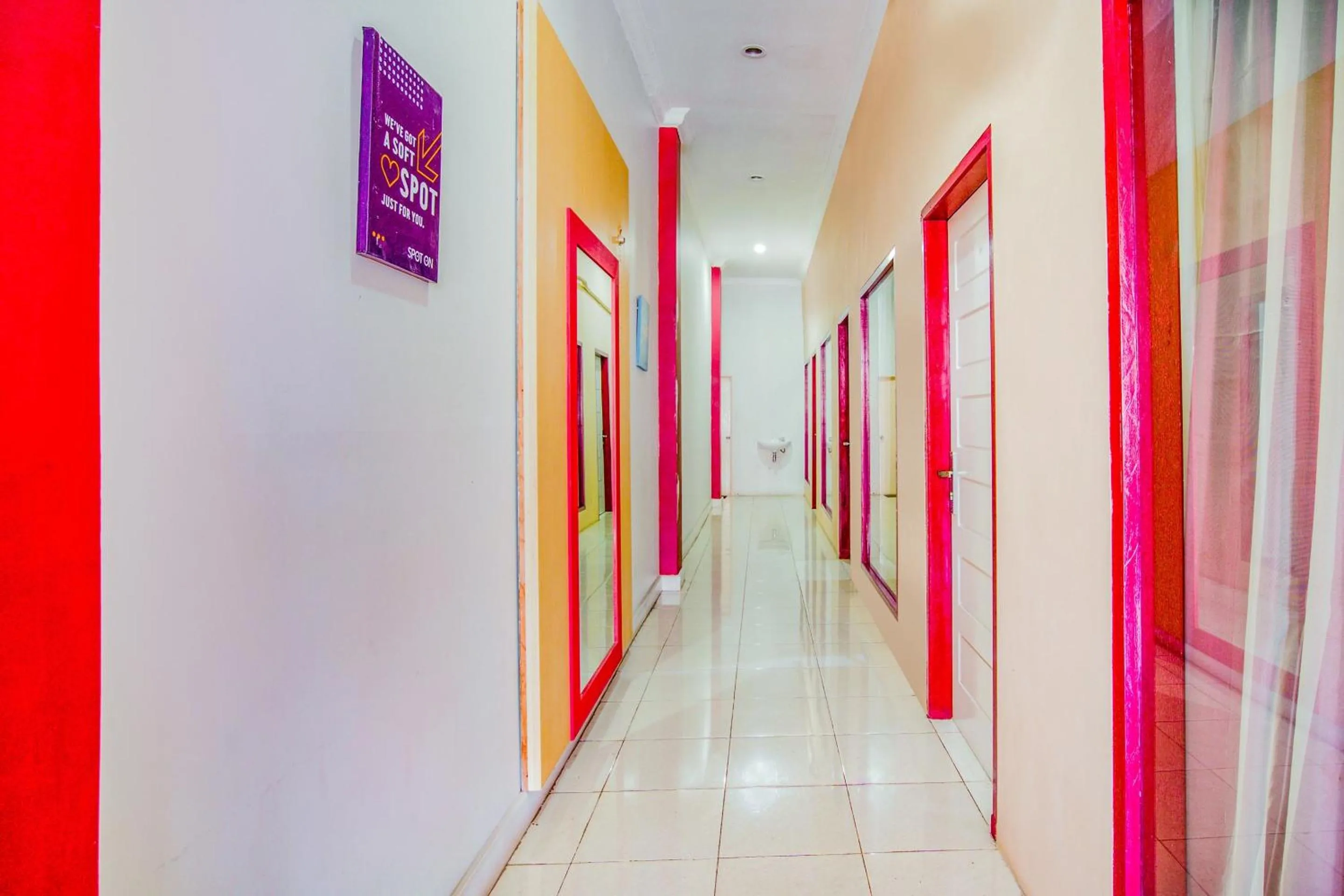 Lobby or reception in Hotel O Al-ghani 2 Syariah