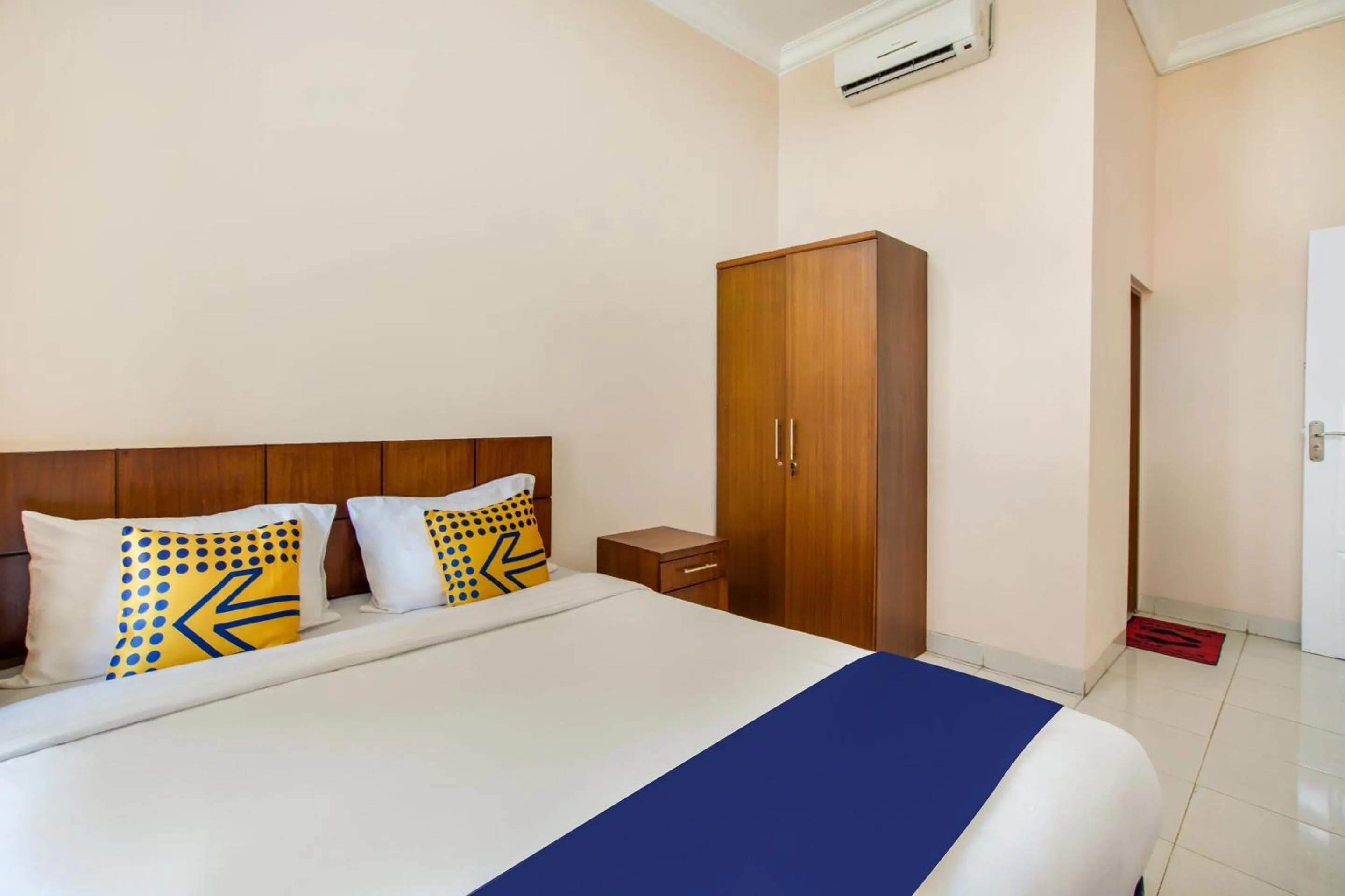 Bedroom, Bed in Hotel O Al-ghani 2 Syariah