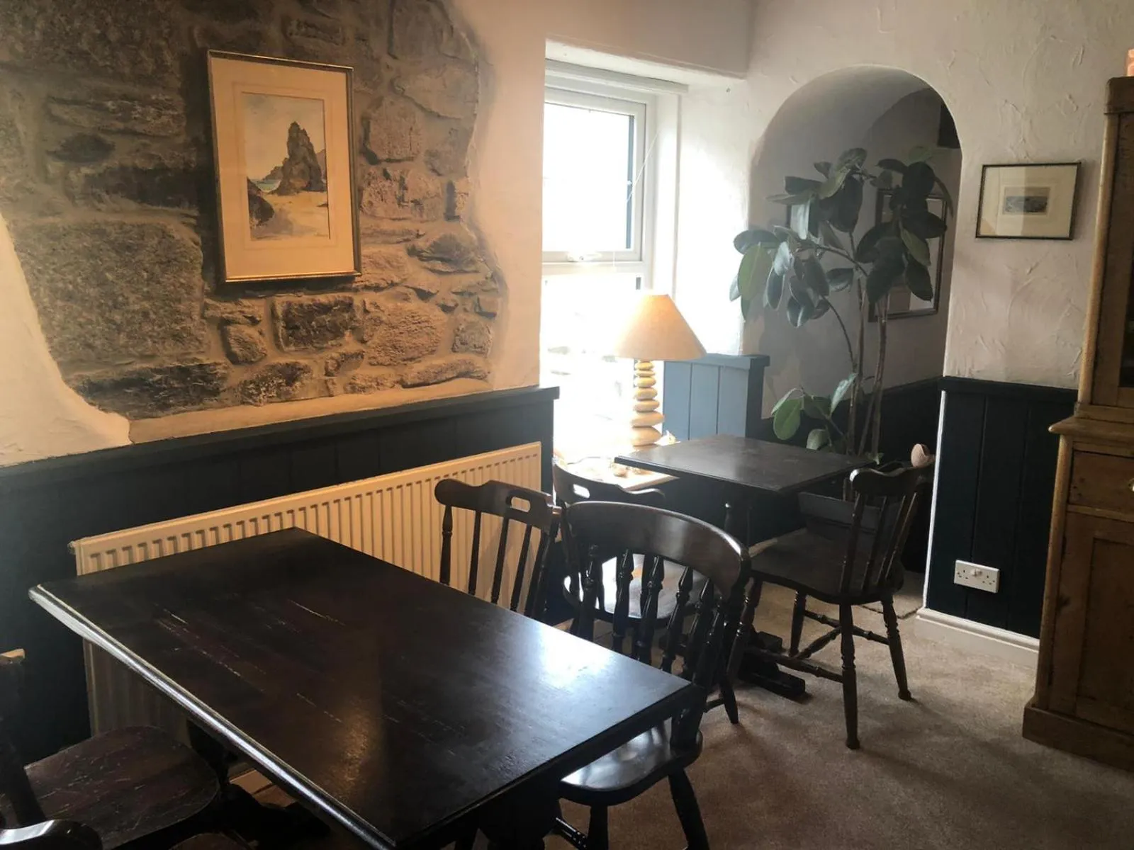 Breakfast in The Top House Inn