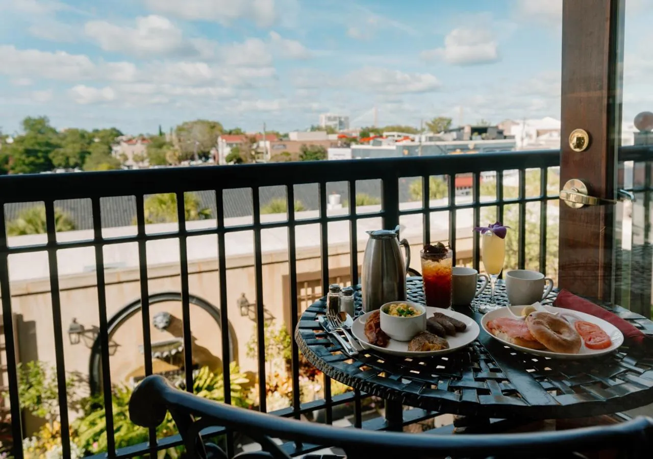Patio in French Quarter Inn