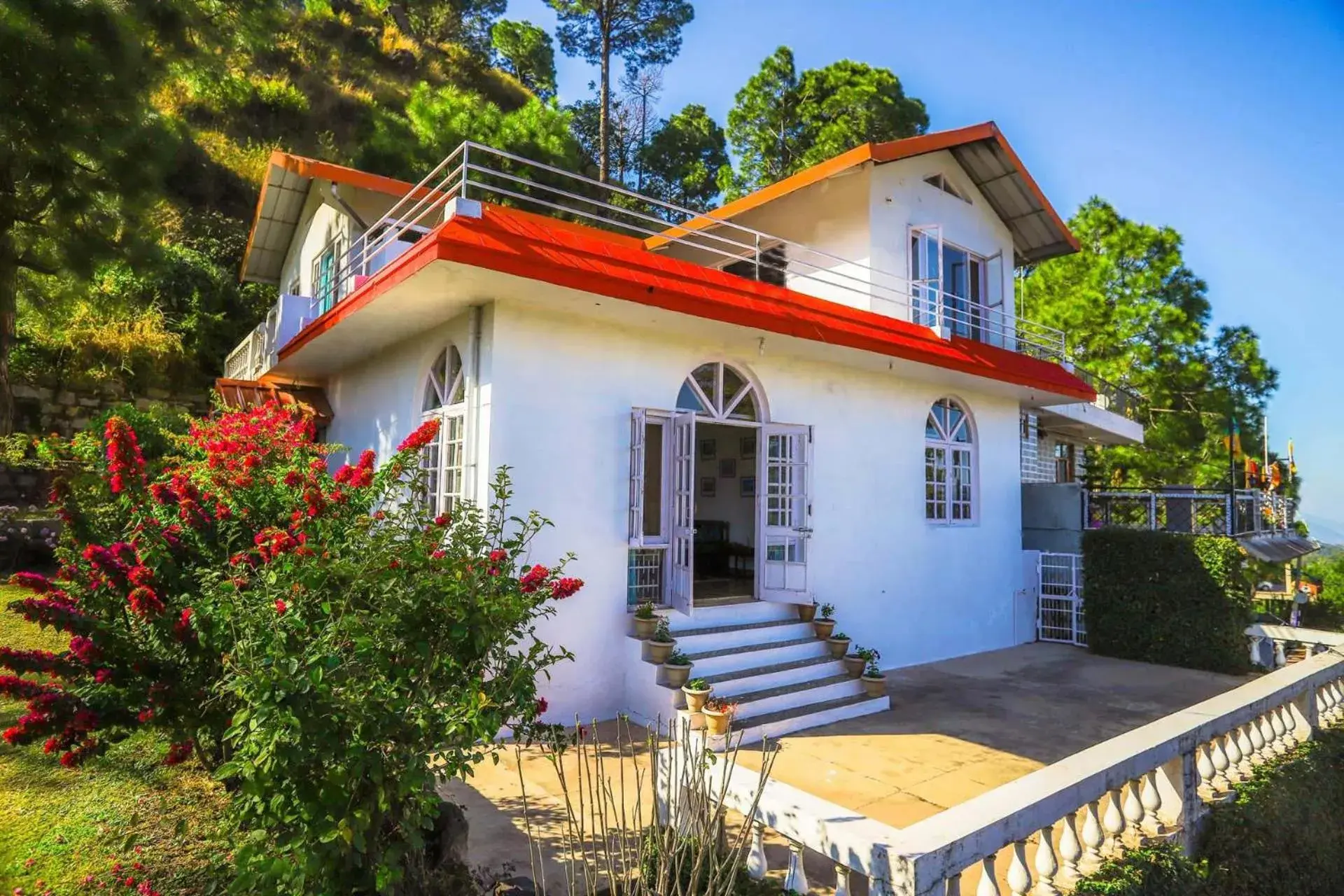 Misty Mountains Cottage - In the Lap of Nature! Misty Mountains Cottage - In the Lap of Nature!