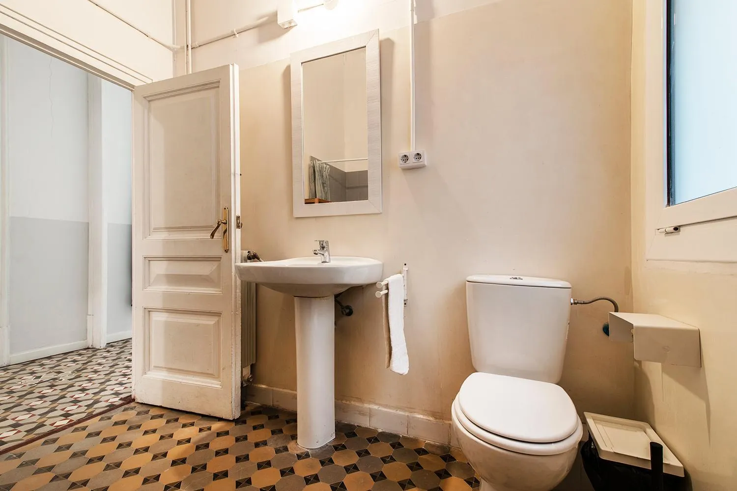 Bathroom in My Address in Barcelona