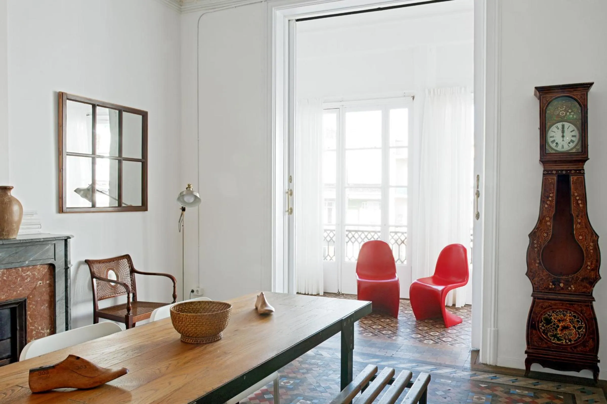 Dining area in My Address in Barcelona