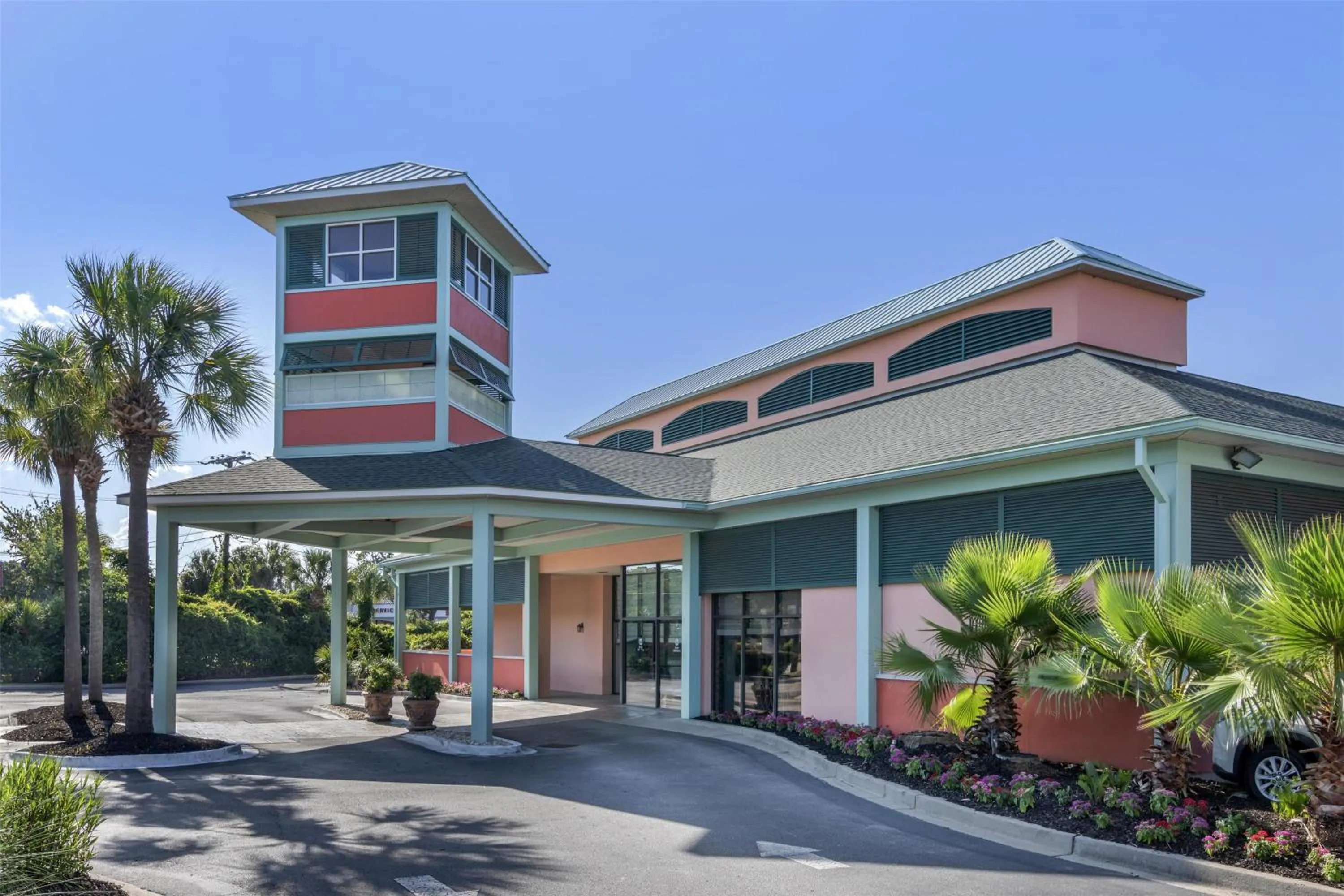 Property building in Best Western Charleston Inn