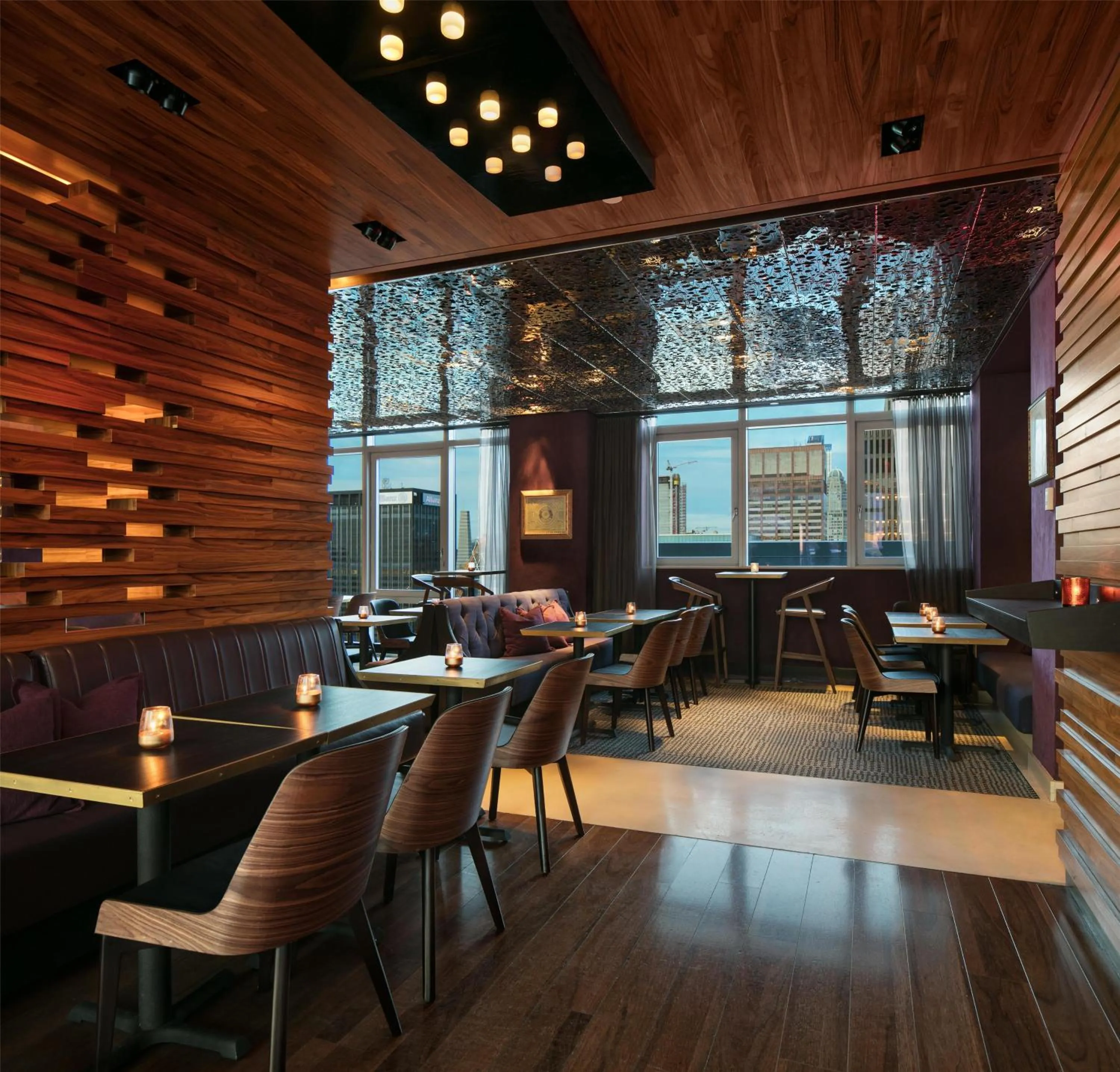 Lounge or bar in Hyatt Centric Times Square New York