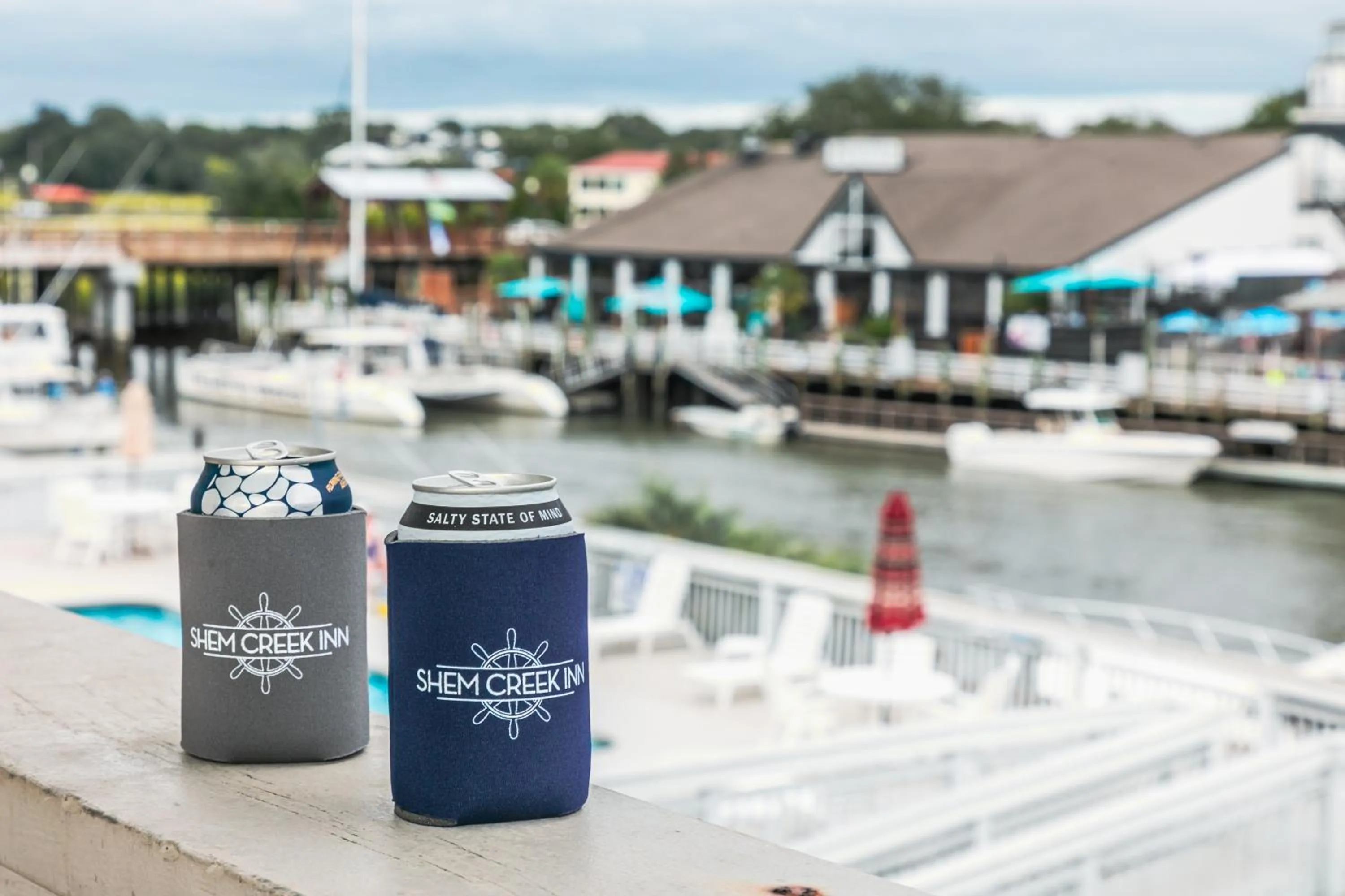 Restaurant/places to eat in Shem Creek Inn