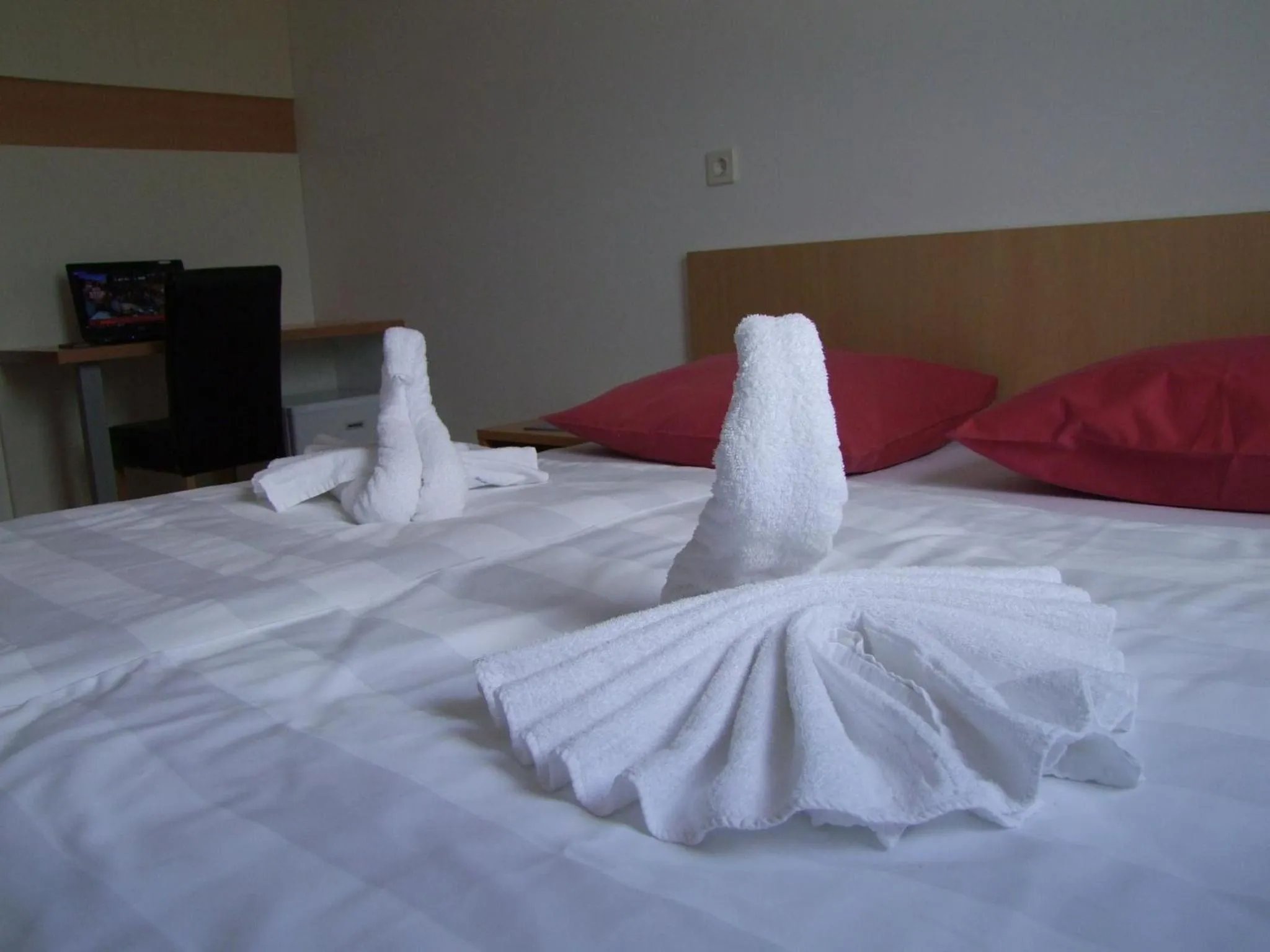 Bed in Hotel Galaksija Trebnje