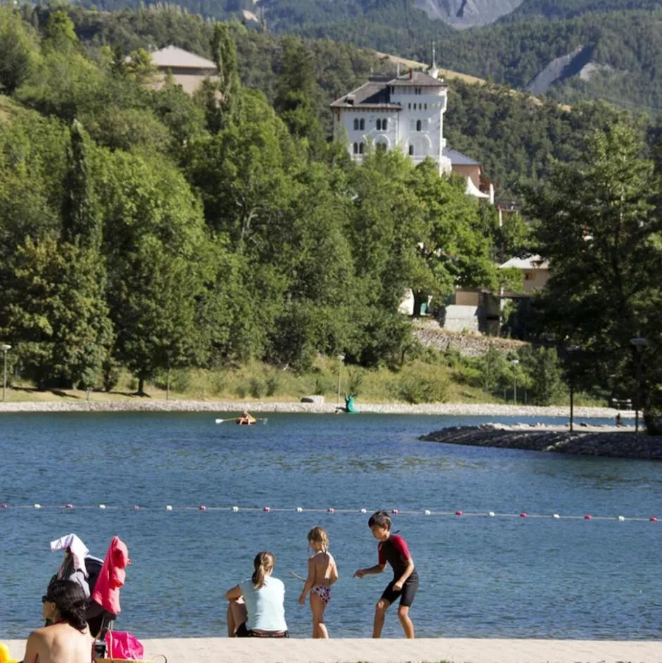 Résidence Château des Magnans by Nevesol