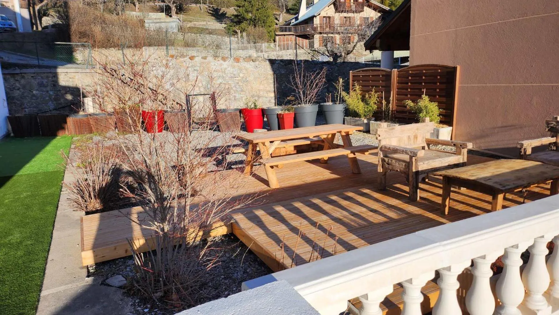 Patio in Résidence Château des Magnans by Nevesol