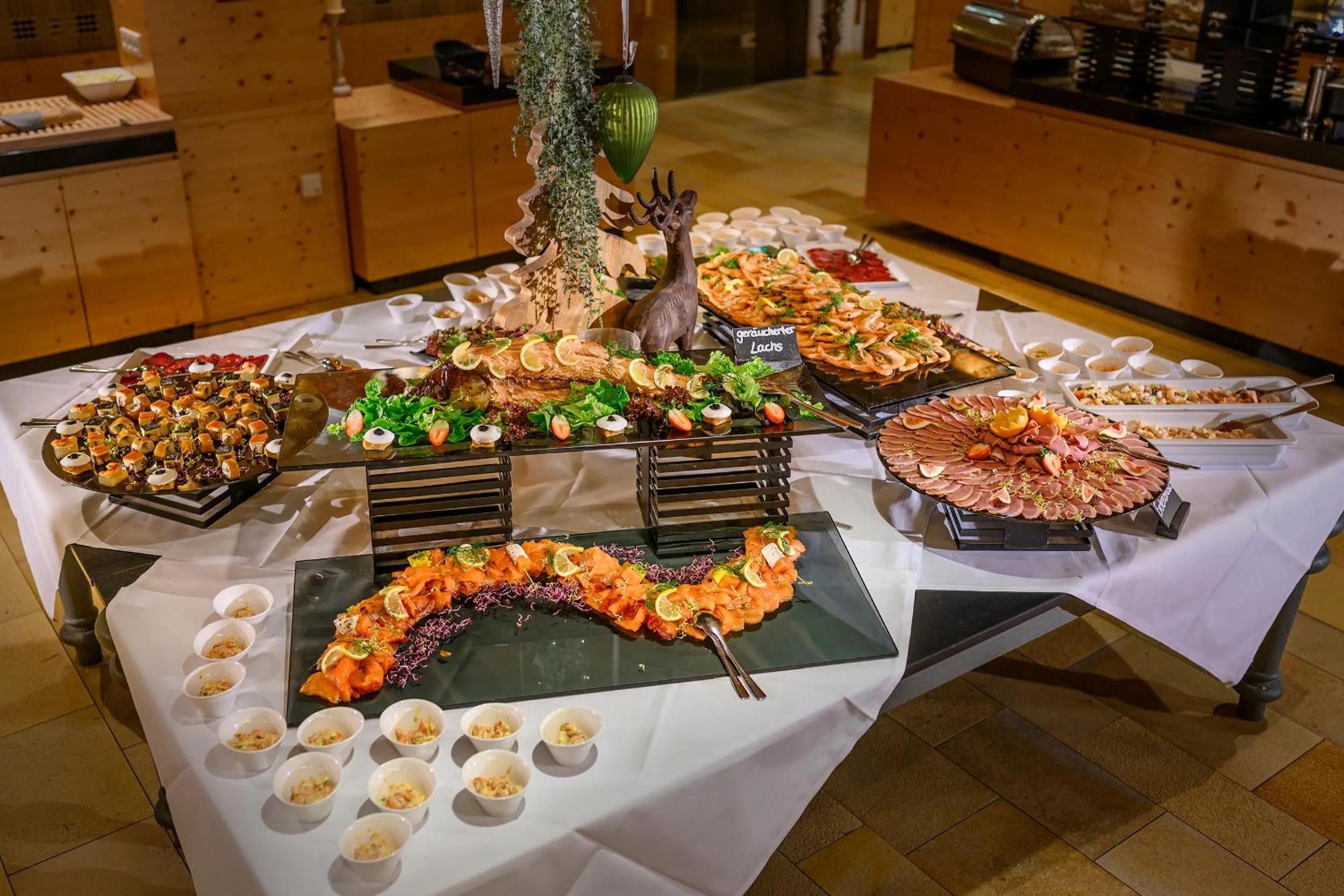 Food and drinks in Hotel Lindenwirt