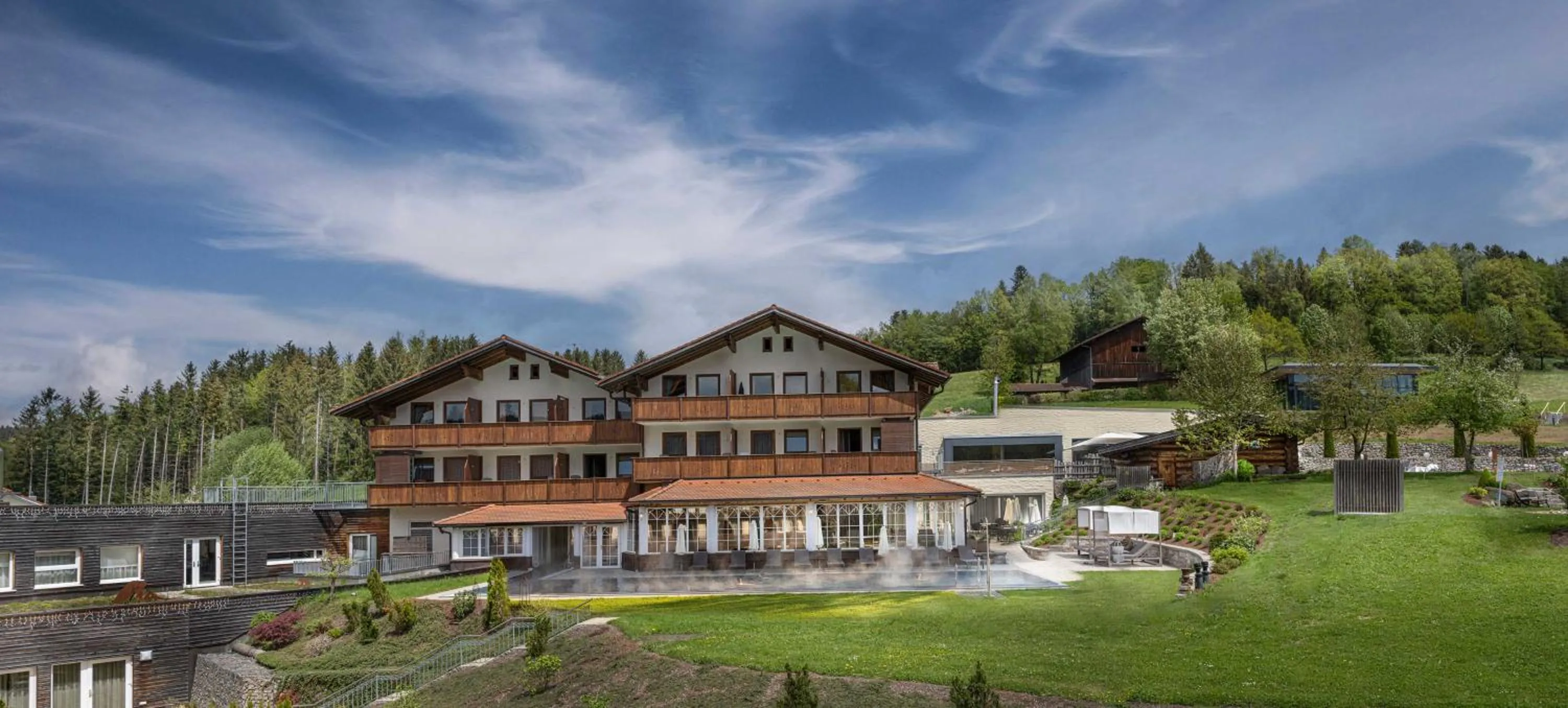 Property building in Hotel Lindenwirt