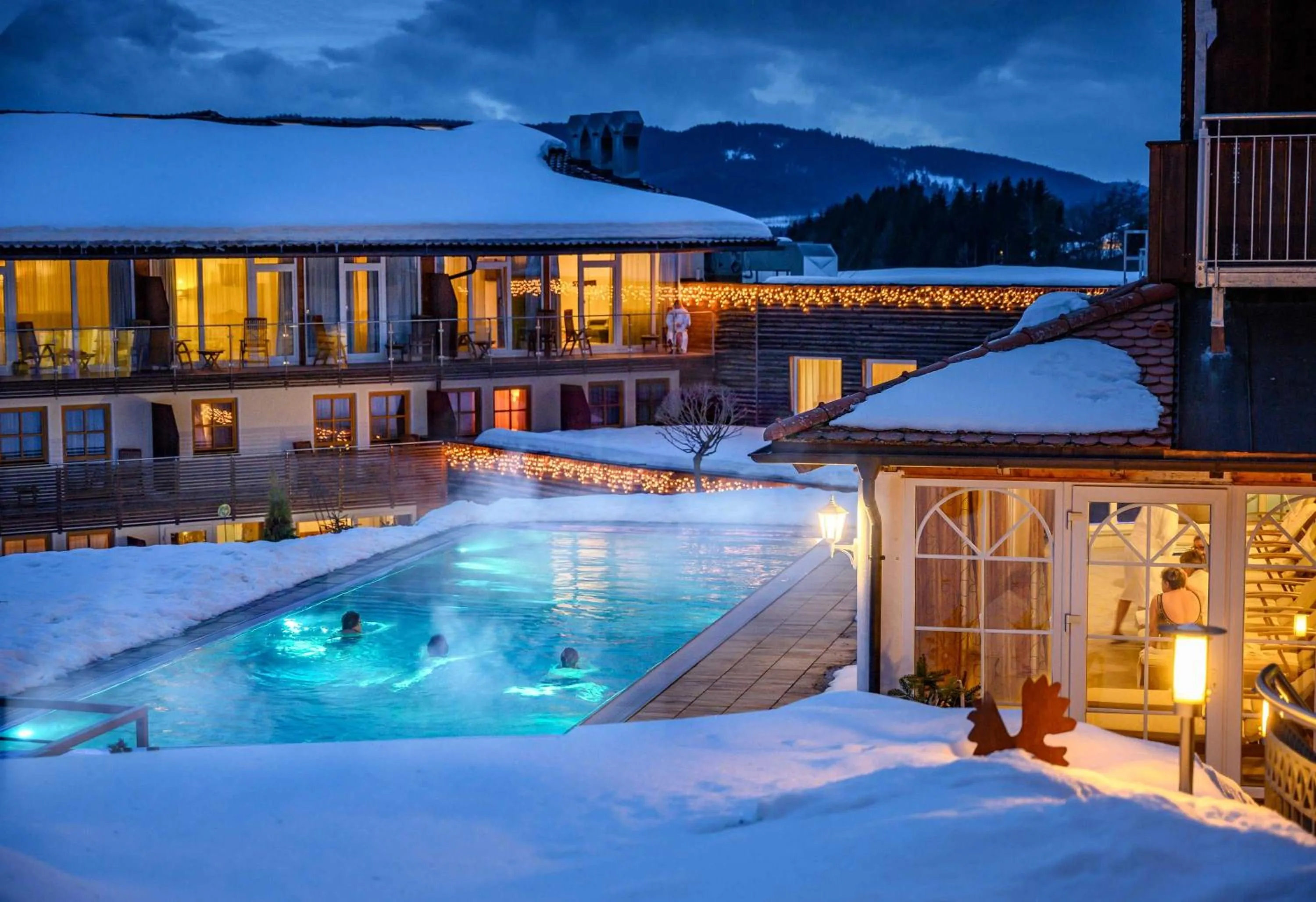 Property building in Hotel Lindenwirt