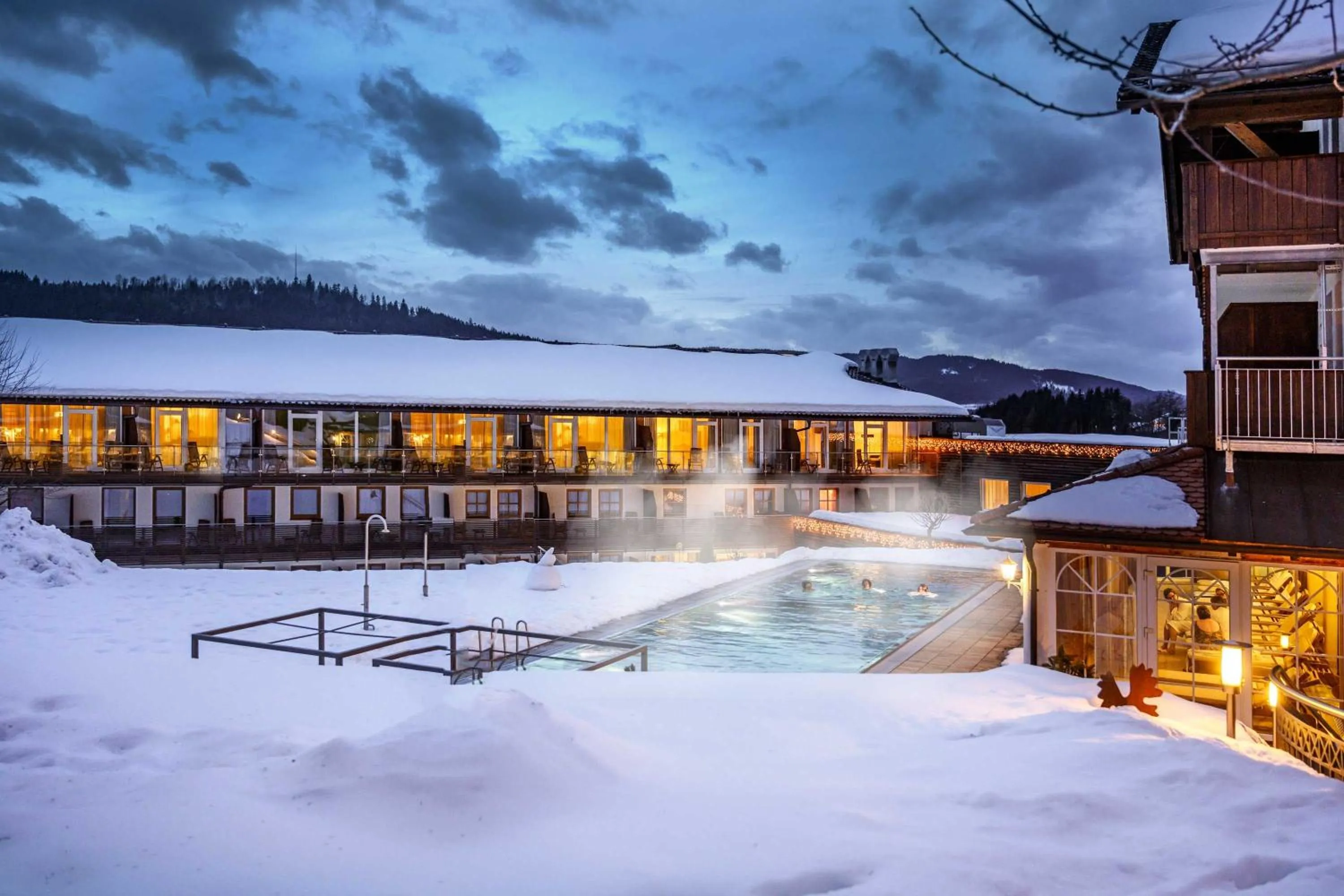 Property building in Hotel Lindenwirt