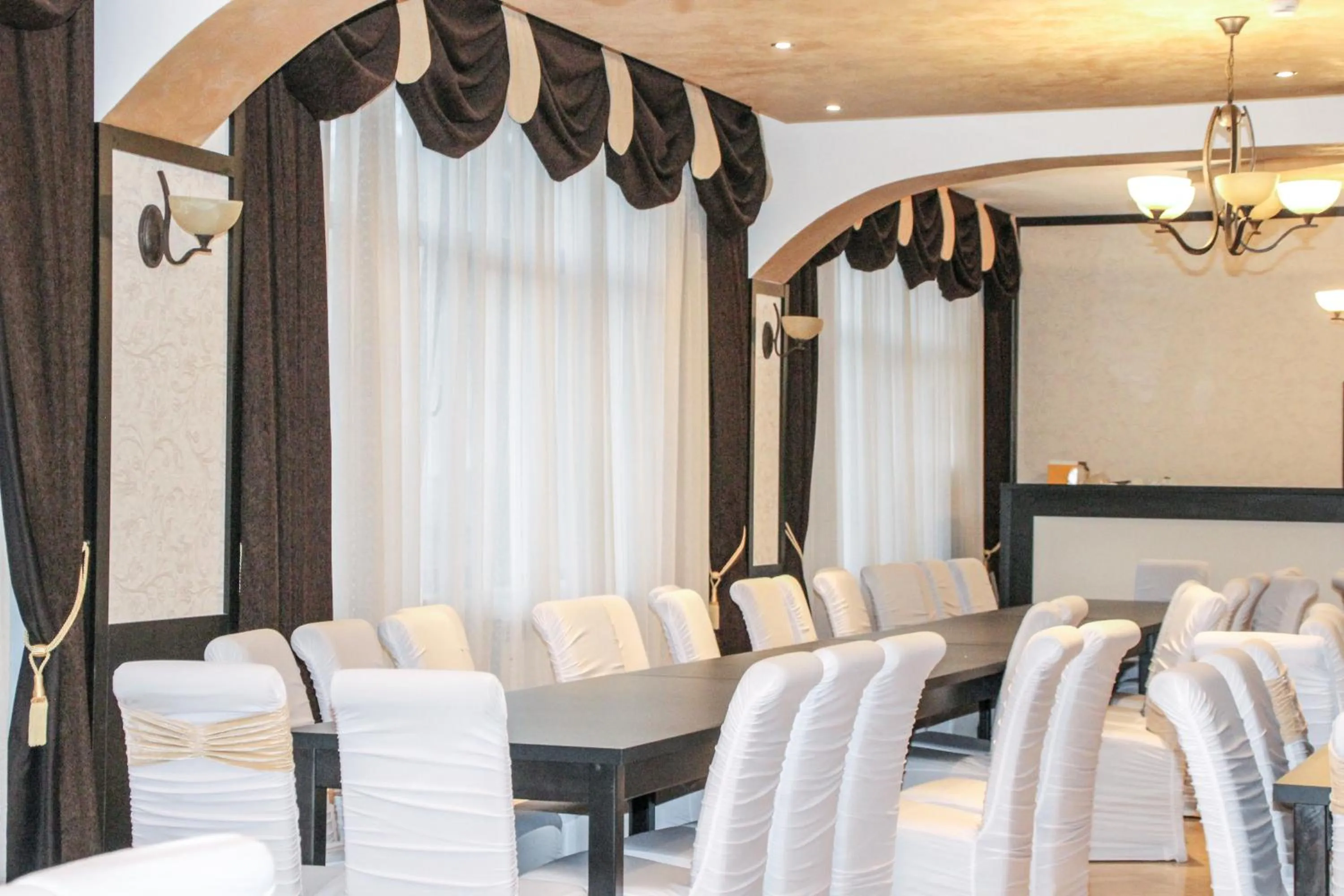 Business facilities in Hotel Corina