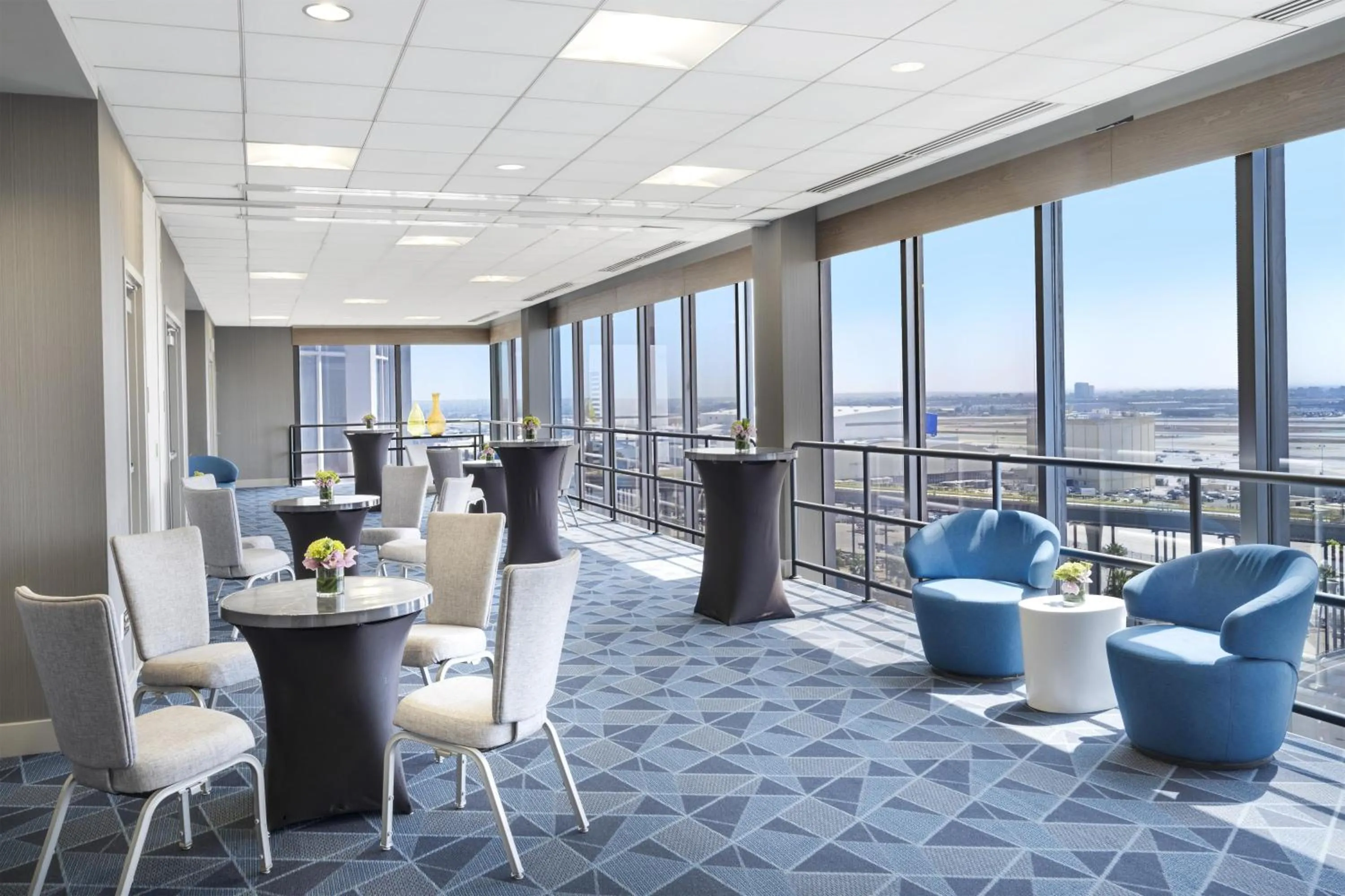 Meeting/conference room in Hyatt Regency Los Angeles International Airport