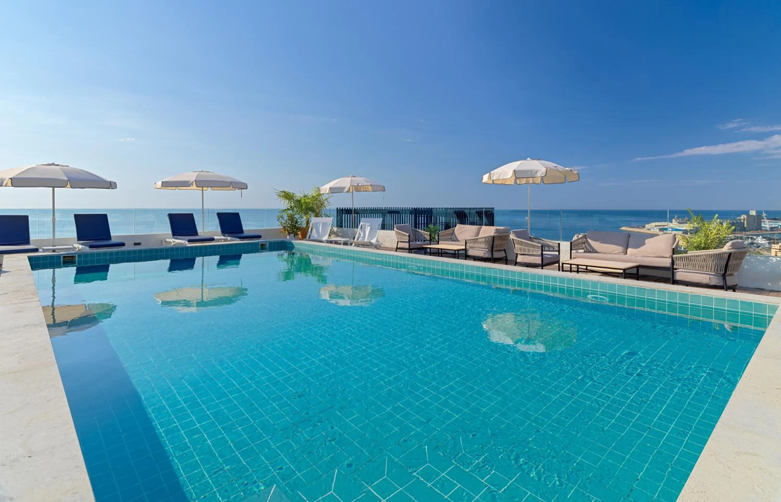 Day in H10 Imperial Tarraco 4 Sup