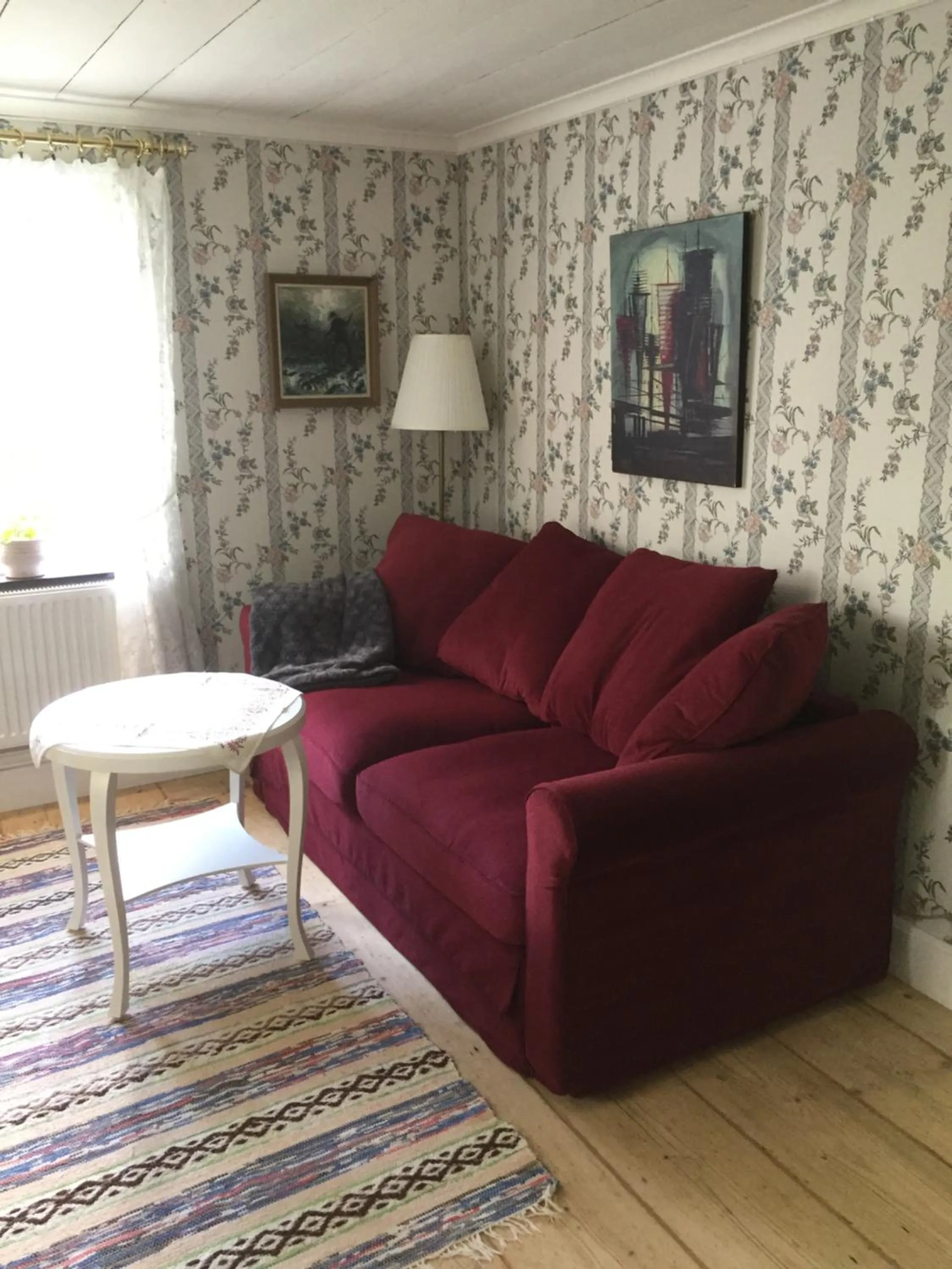 Living room in Stenbrottets lillstuga