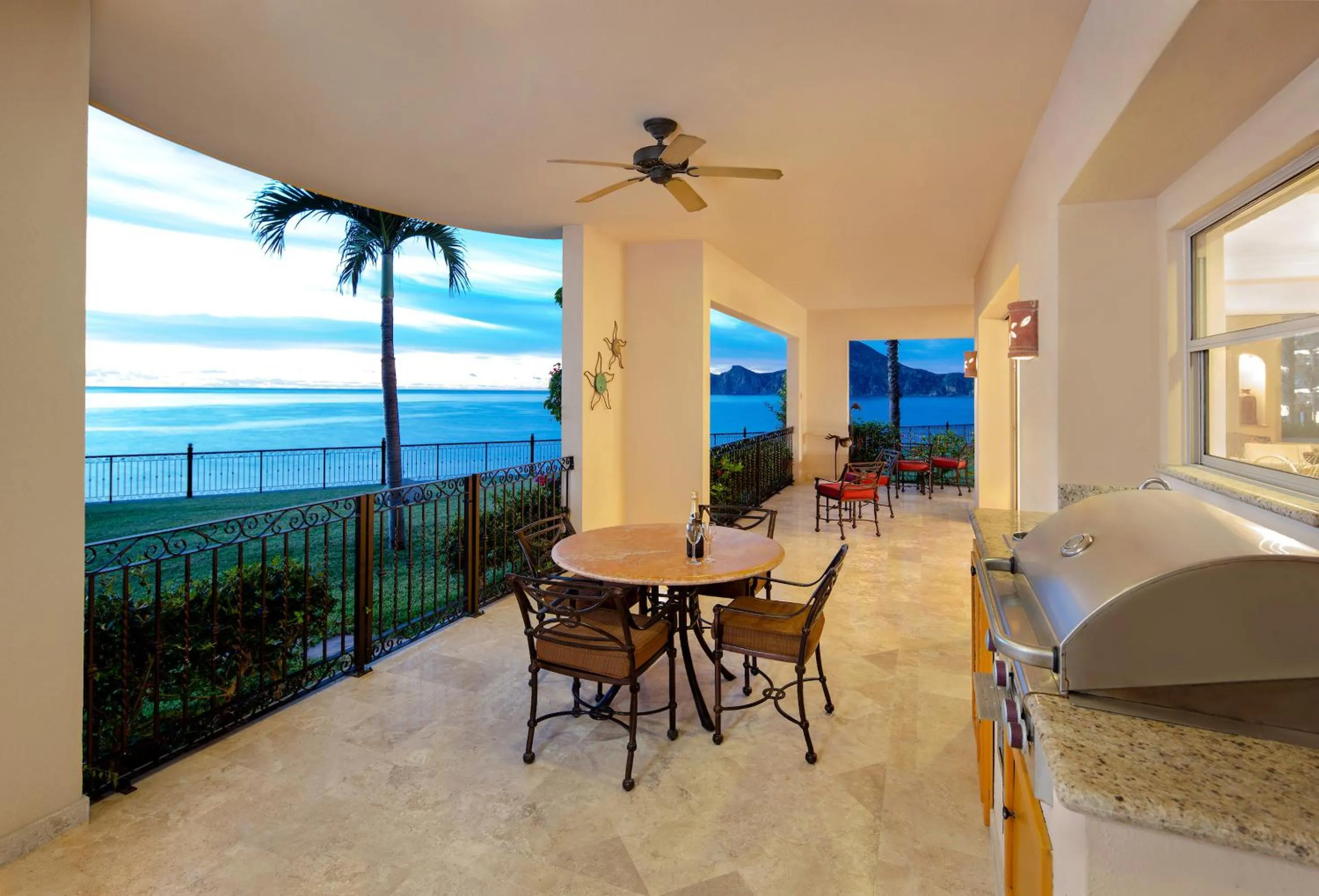 Patio in Cabo La Estancia